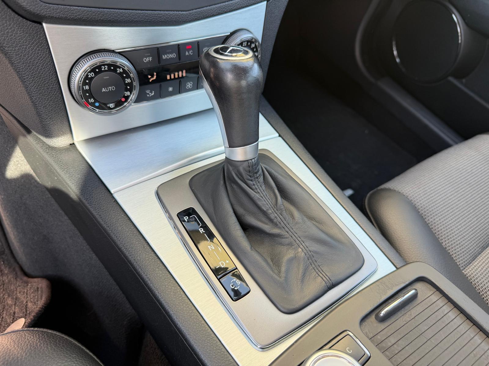 Foto van Mercedes-Benz C 230