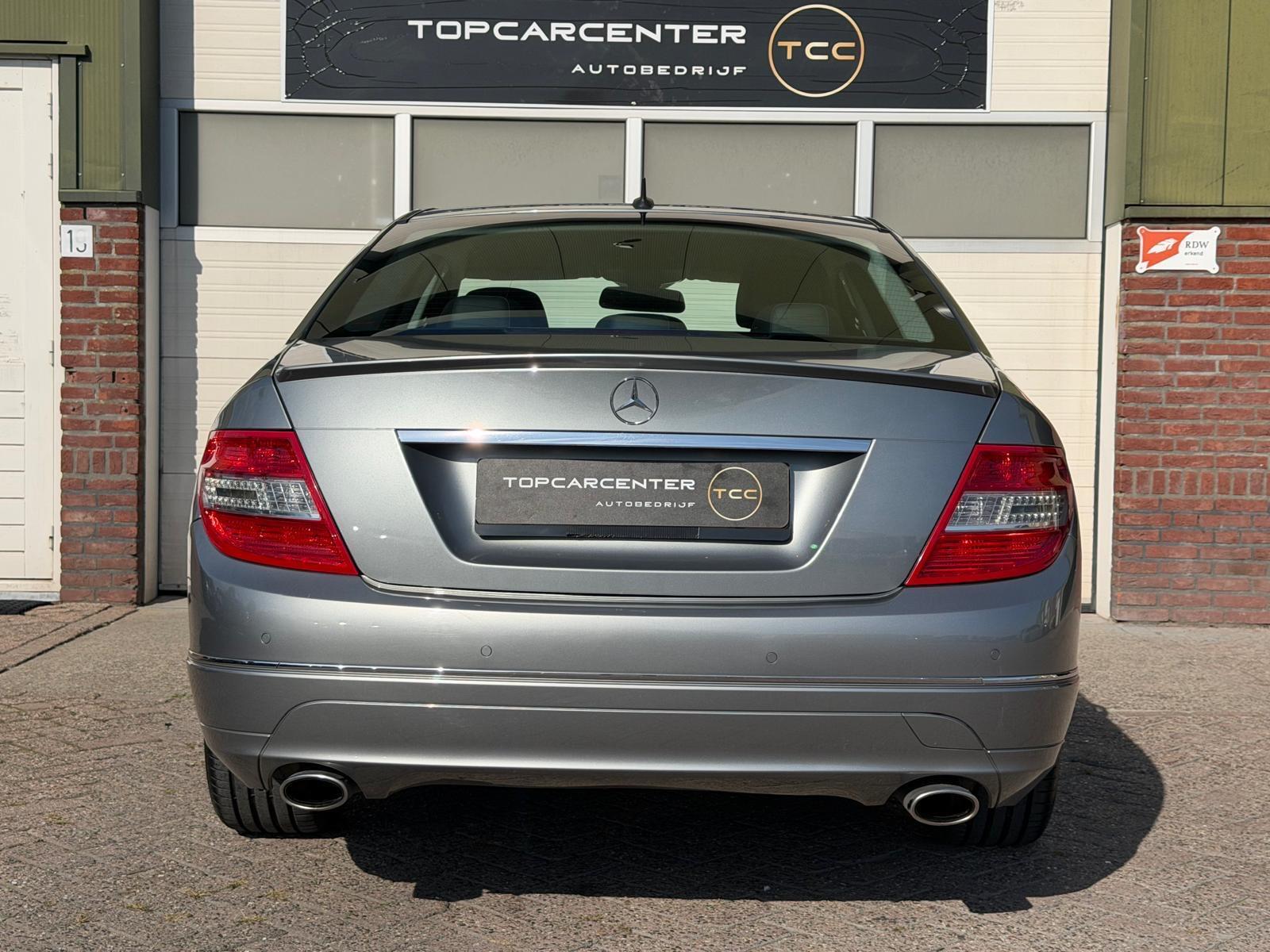 Foto van Mercedes-Benz C 230
