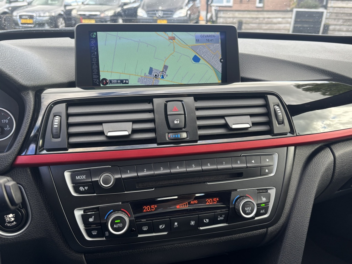 Foto van BMW 320i