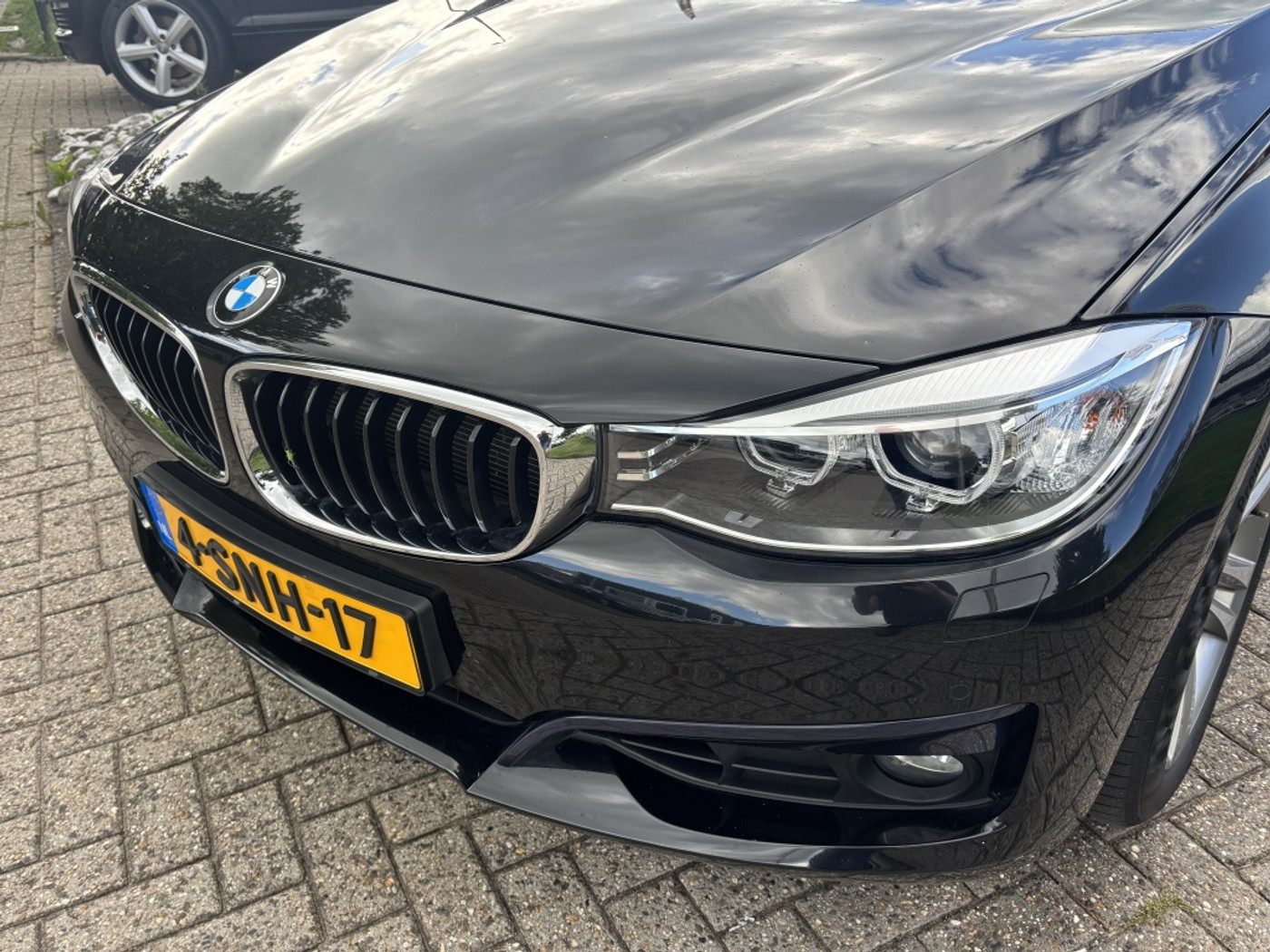 Foto van BMW 320i