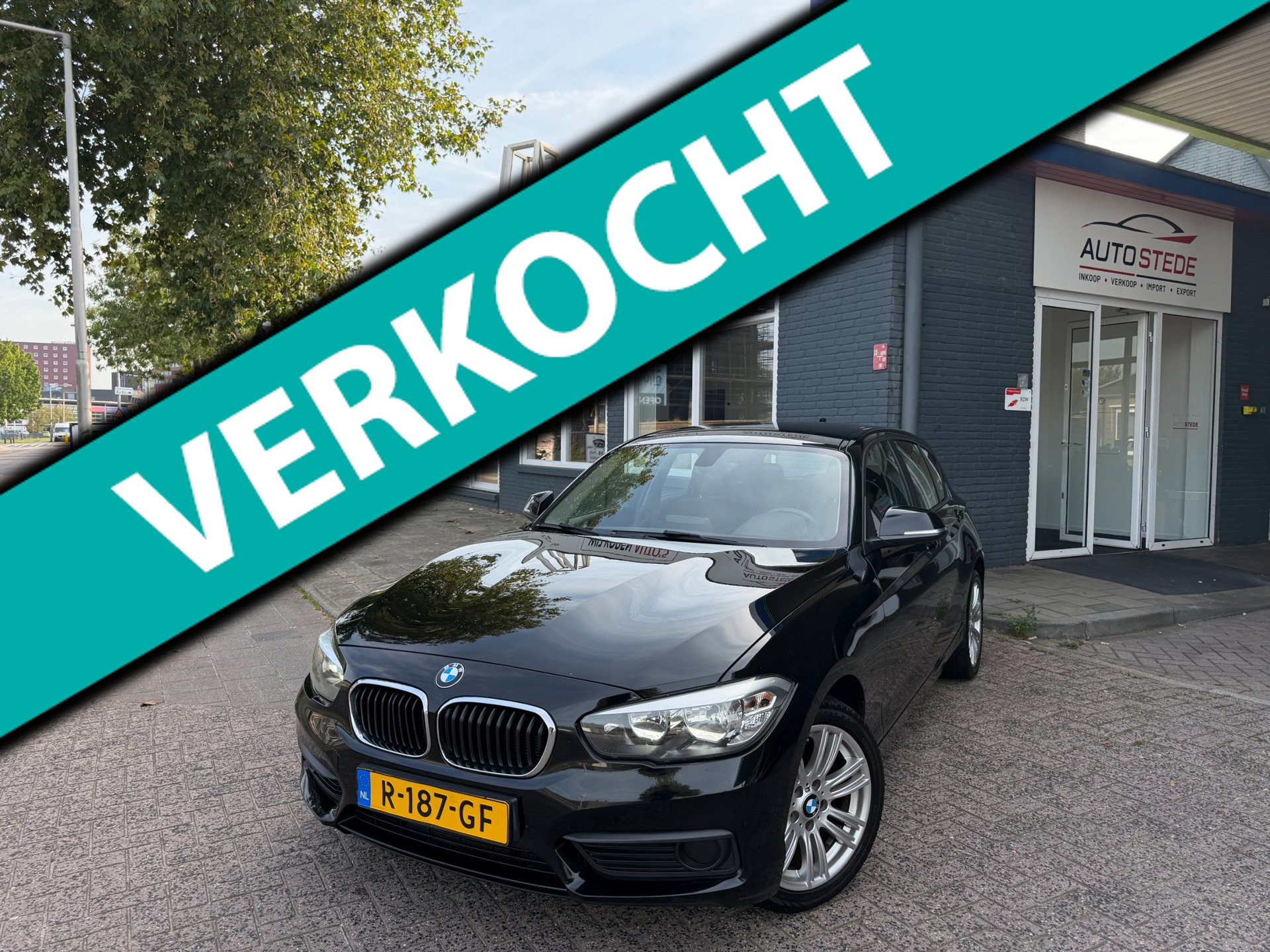 BMW 116i 116i Essential|APK|PDC|STOELVERWARMING|M-VELGEN| 2015 - voorkant