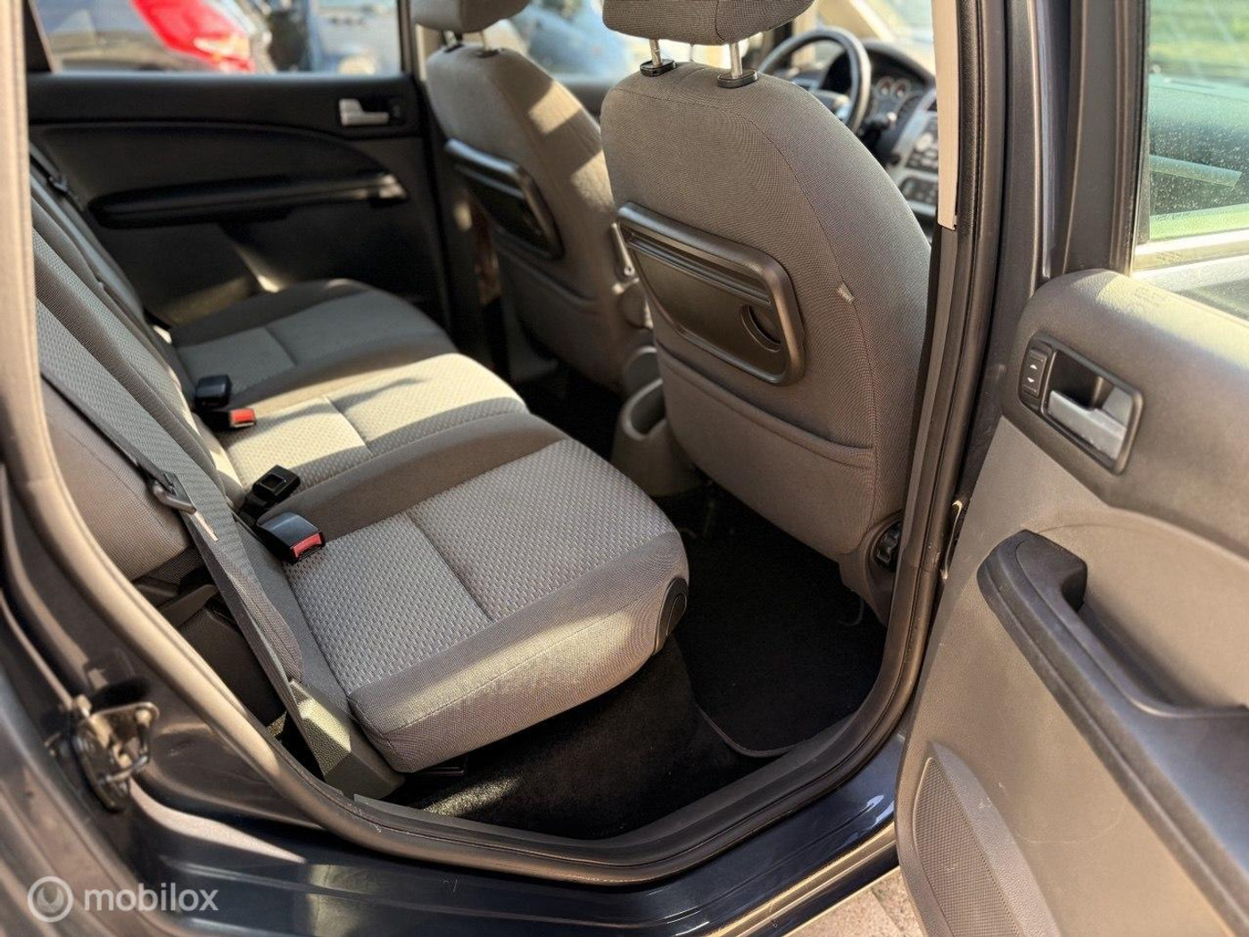 Foto van Ford Focus C-max