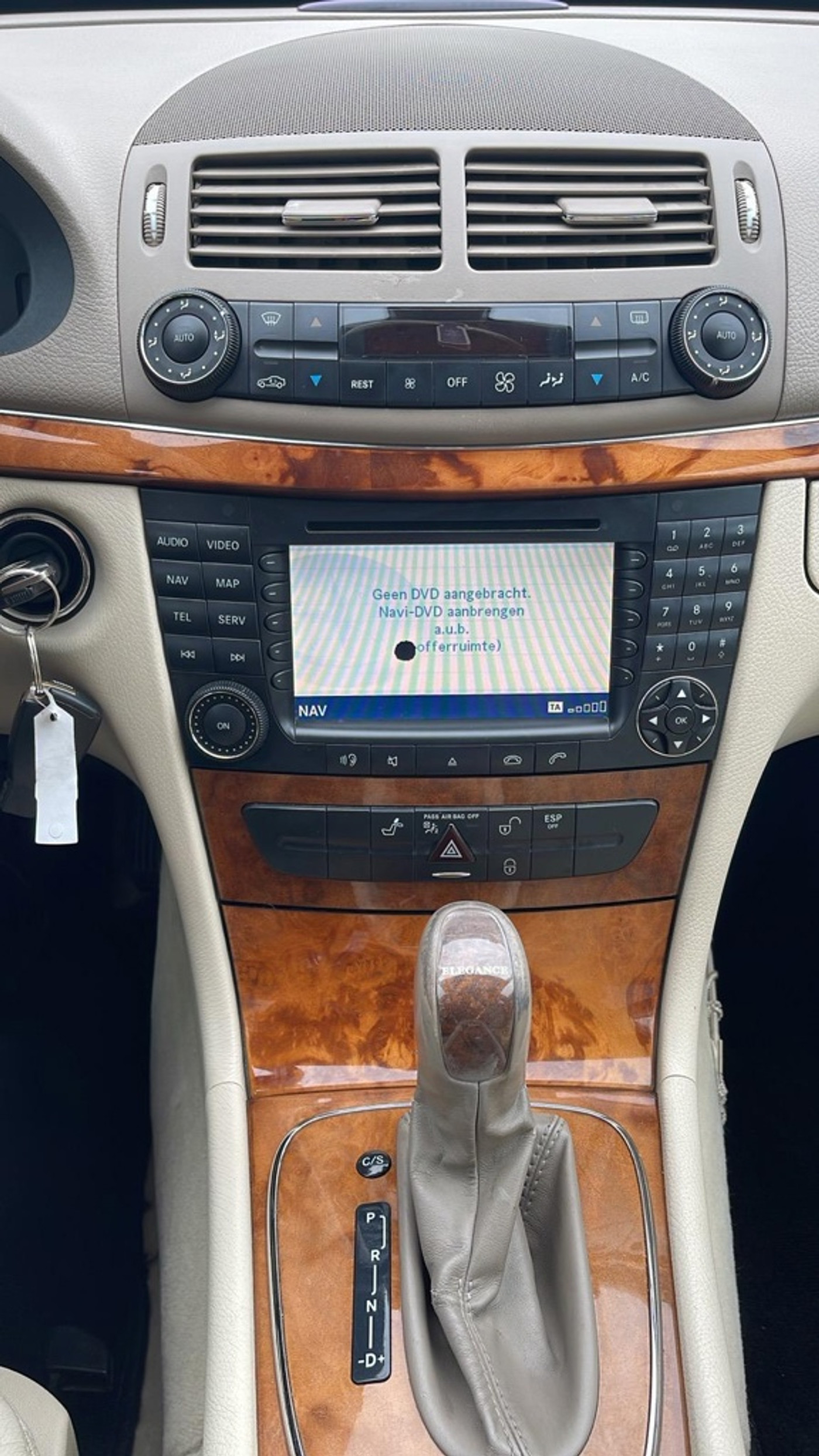 Foto van Mercedes-Benz E 280