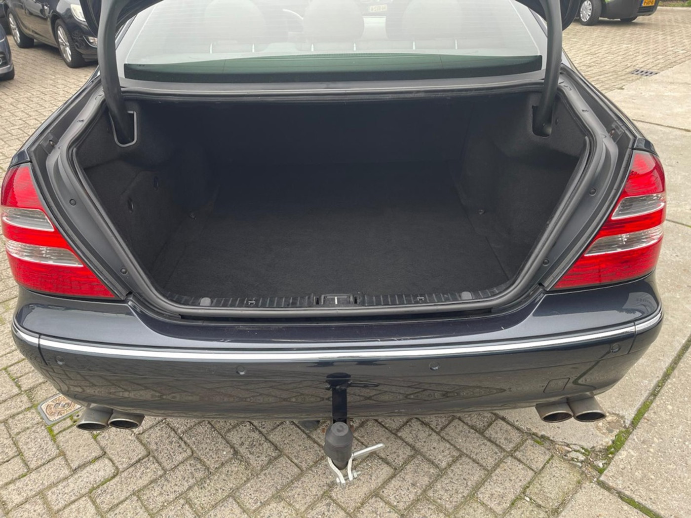 Foto van Mercedes-Benz E 280