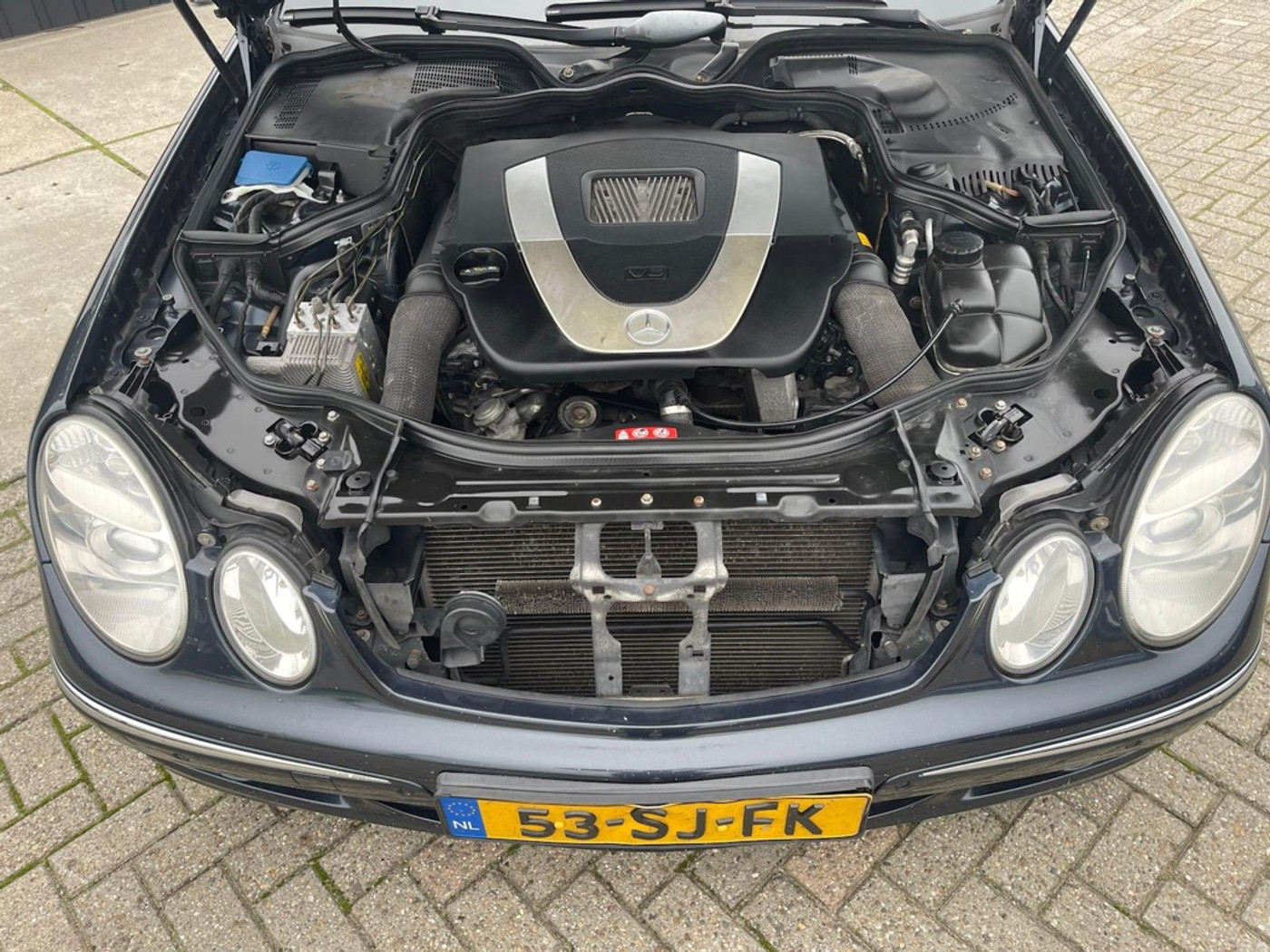 Foto van Mercedes-Benz E 280