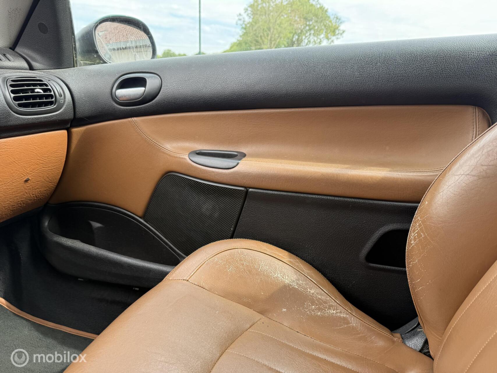 Foto van Peugeot 206 CC