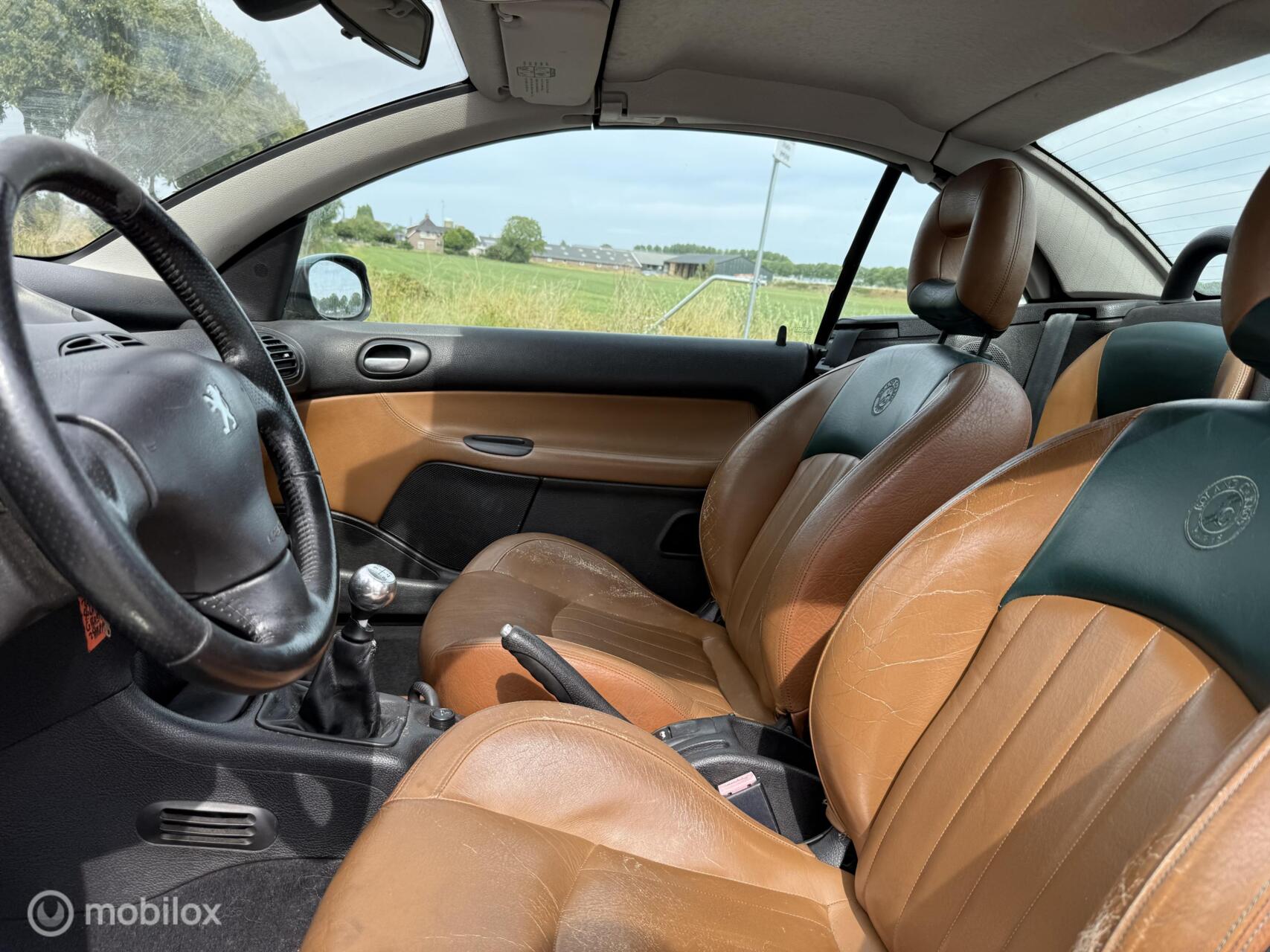 Foto van Peugeot 206 CC