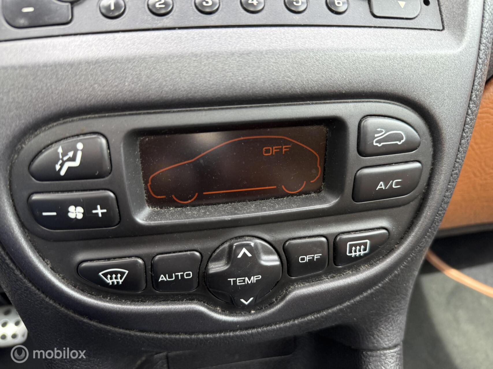 Foto van Peugeot 206 CC