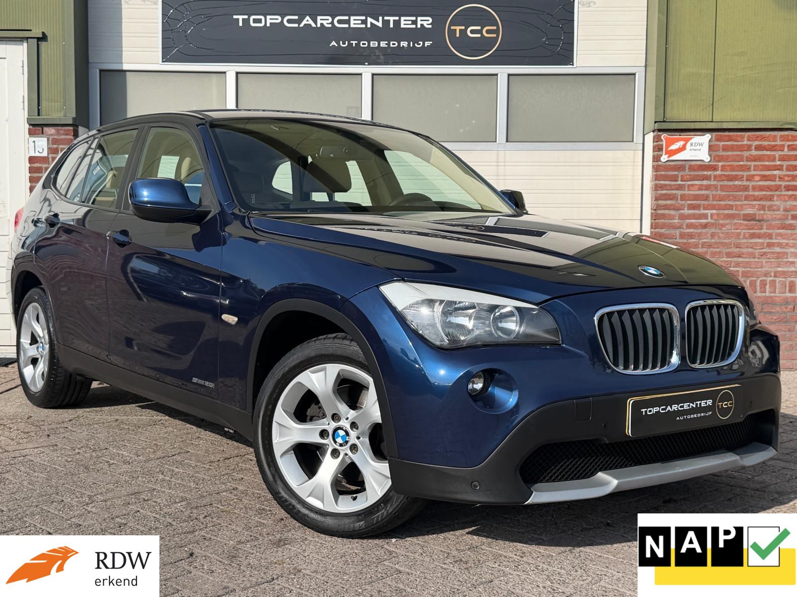 BMW X Reihe sDrive20i Business/AUT/CRUIS/PARKS/TREKH/NAVI/APK/NAP 2011 - voorkant