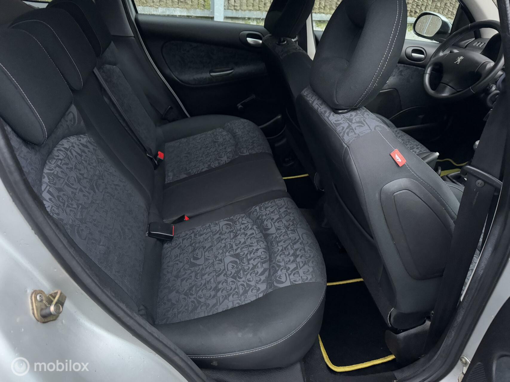 Foto van Peugeot 206 SW