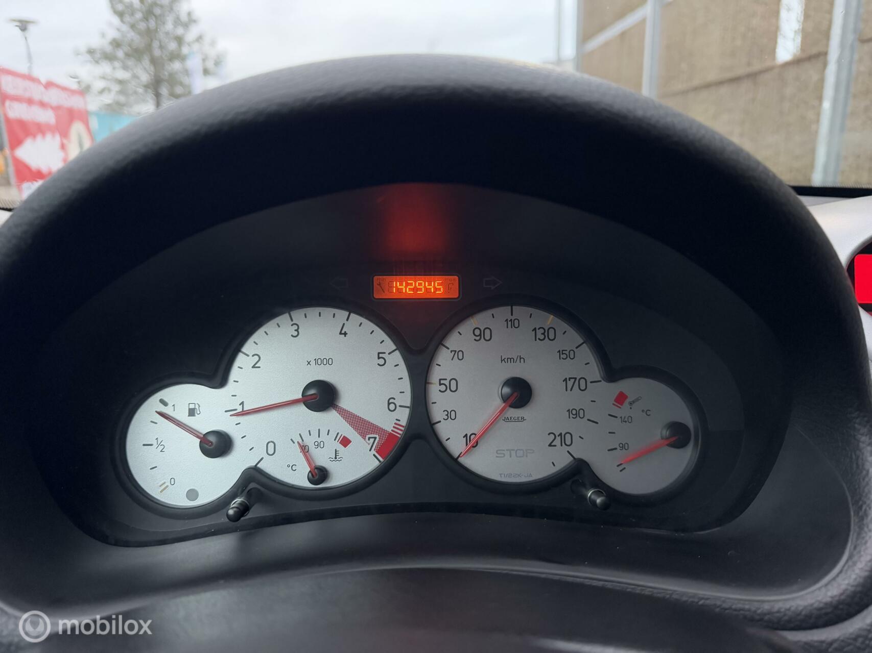 Foto van Peugeot 206 SW