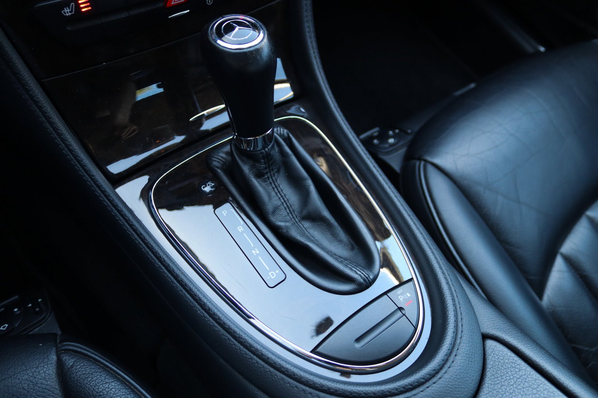 Foto van Mercedes-Benz CLS 350