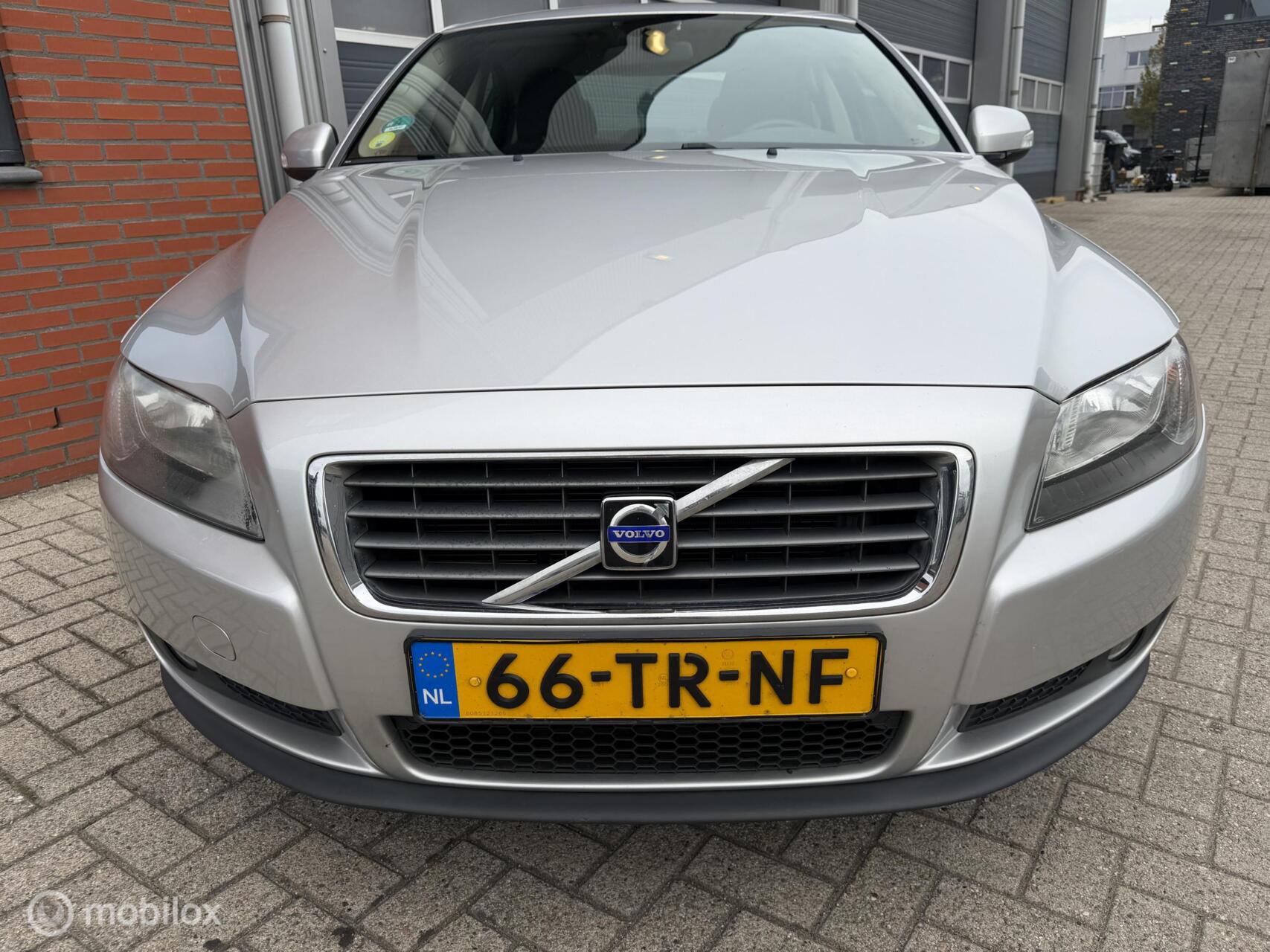Foto van Volvo S80