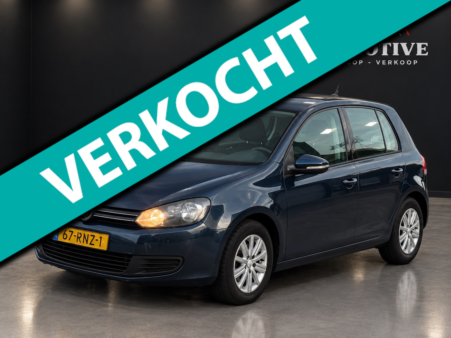 Volkswagen Golf 1.2 TSI Comfortline BlueMotion / Automaat / NAP / APK 2011 - voorkant