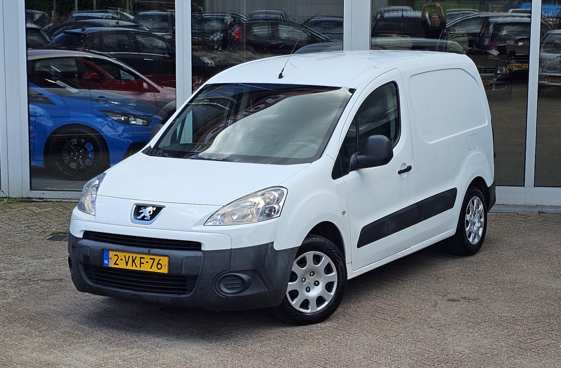 Foto van Peugeot Partner 120 L1 1.6hdif 66kw - 2pl
