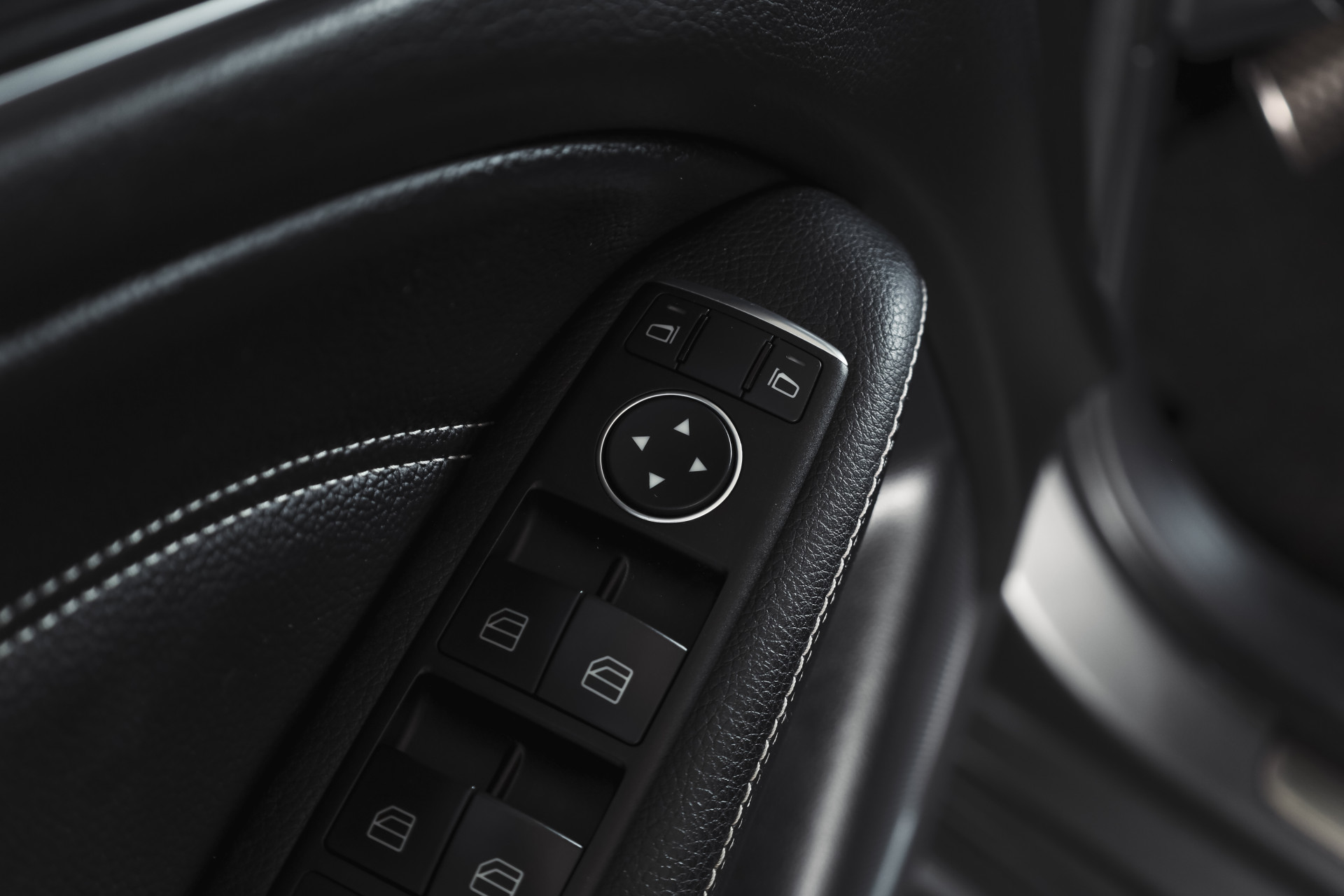 Foto van Mercedes-Benz B 200