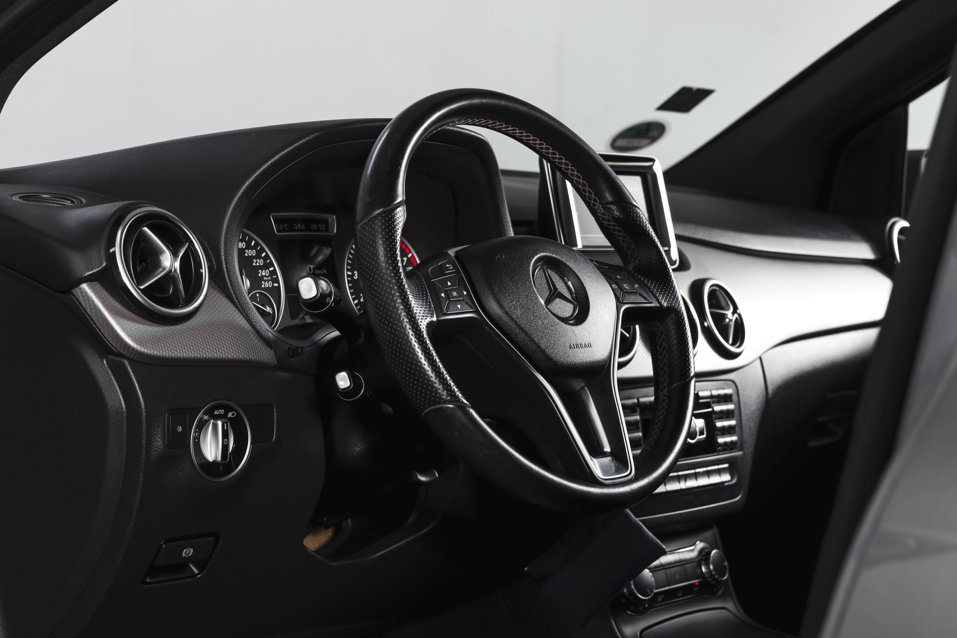 Foto van Mercedes-Benz B 200