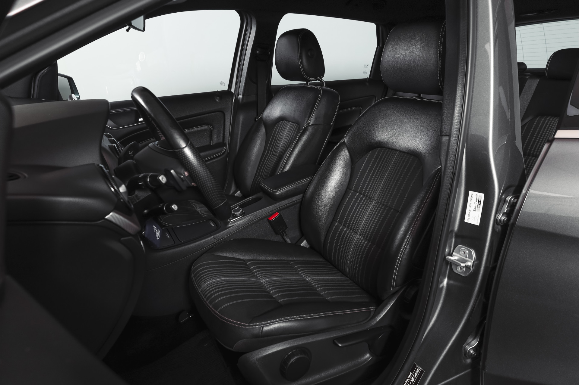 Foto van Mercedes-Benz B 200