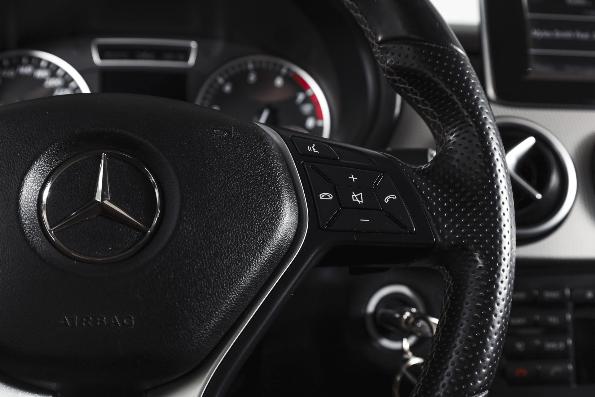 Foto van Mercedes-Benz B 200