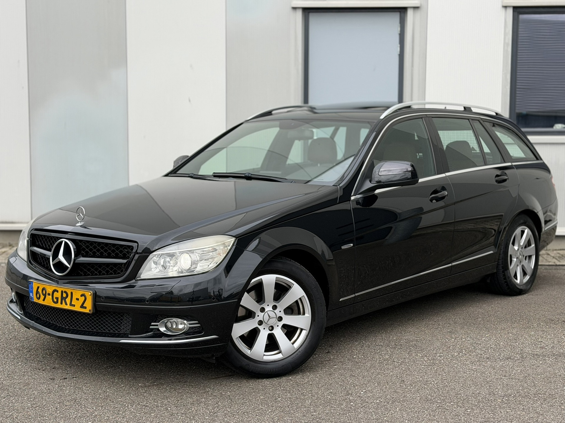 Mercedes-Benz C 280 280 Avantgarde Aut Navi Xenon Leer Dak NAP 231pk! 2008 - voorkant