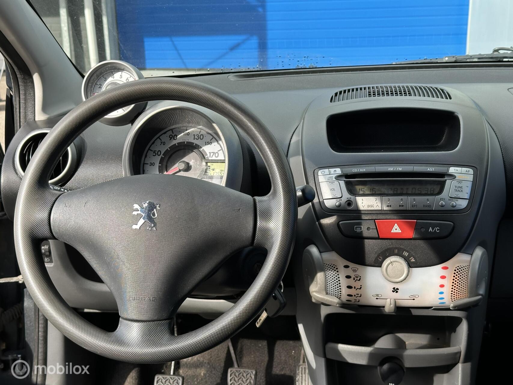 Foto van Peugeot Peugeot 107