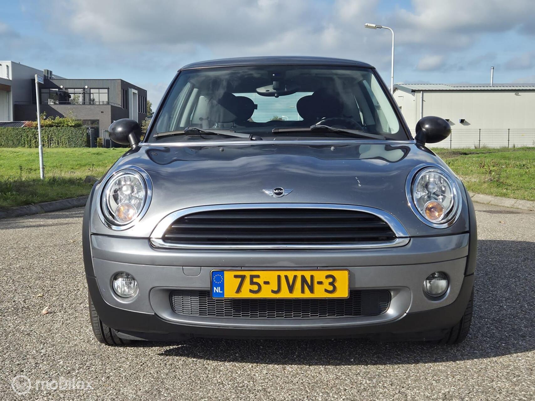 Foto van Mini One