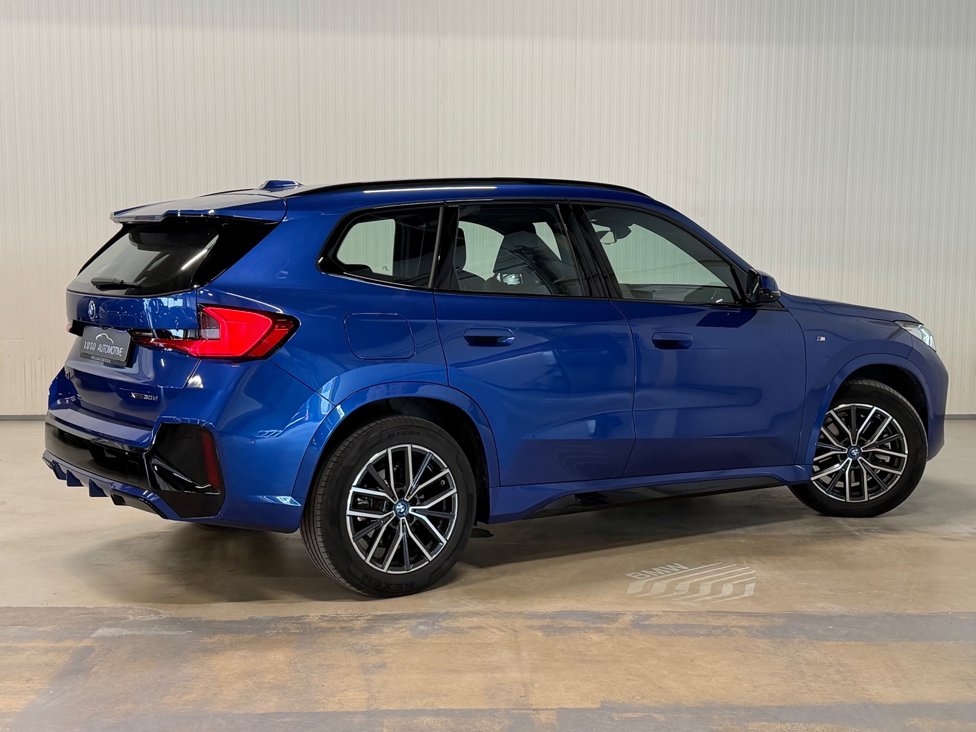 Foto van BMW X1 Xdrive30e