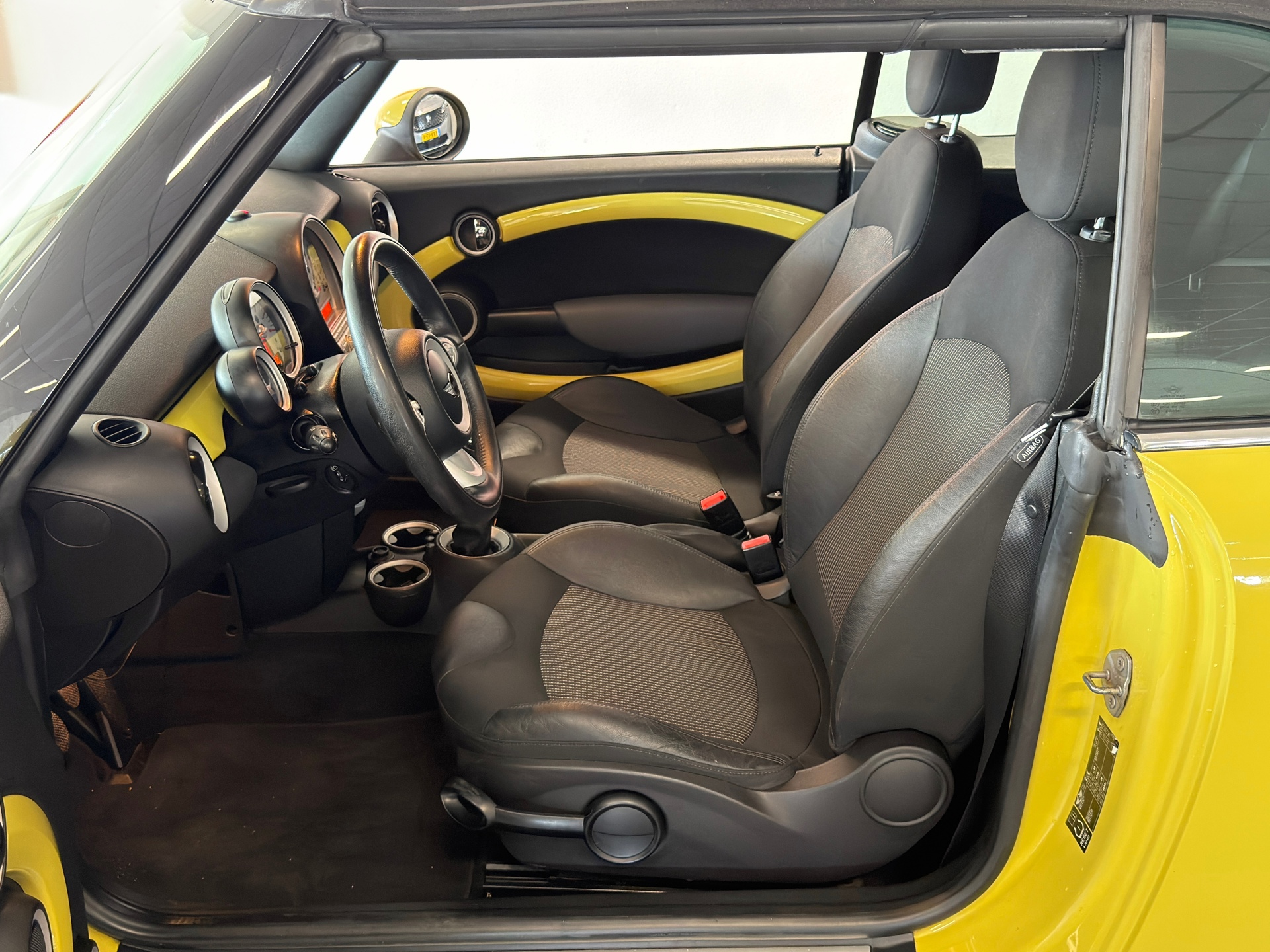 Foto van Mini Cooper Cabrio