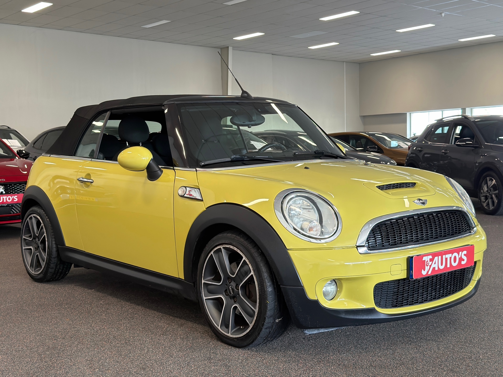 Foto van Mini Cooper Cabrio