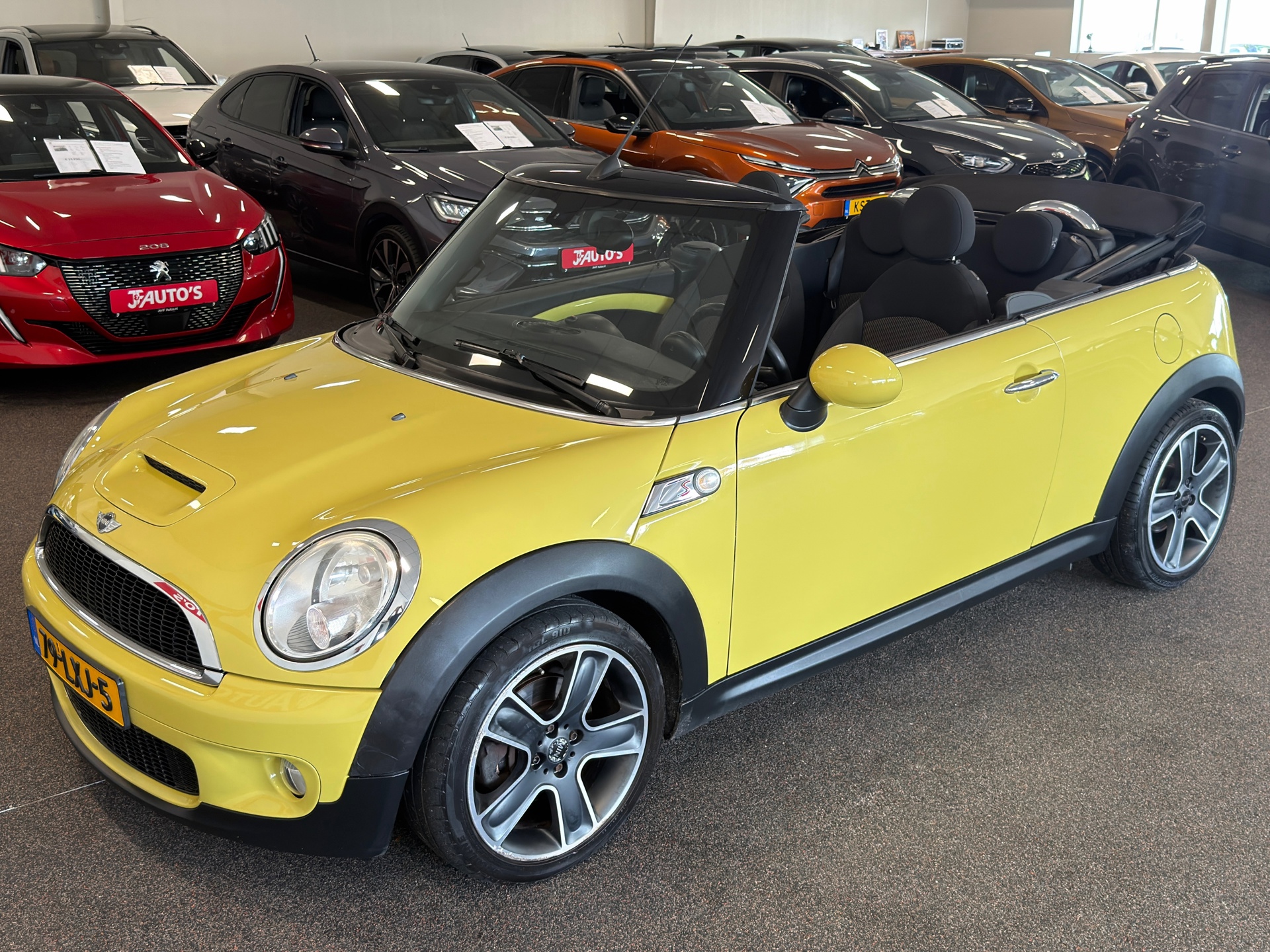 Foto van Mini Cooper Cabrio