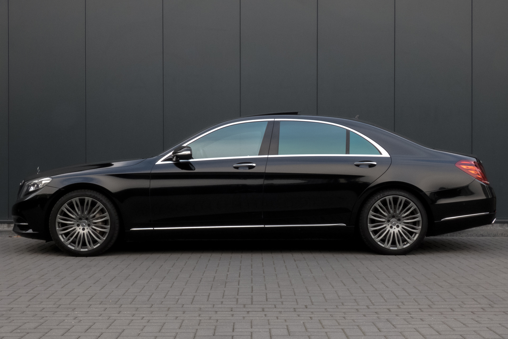 Foto van Mercedes-Benz S 500 4Matic