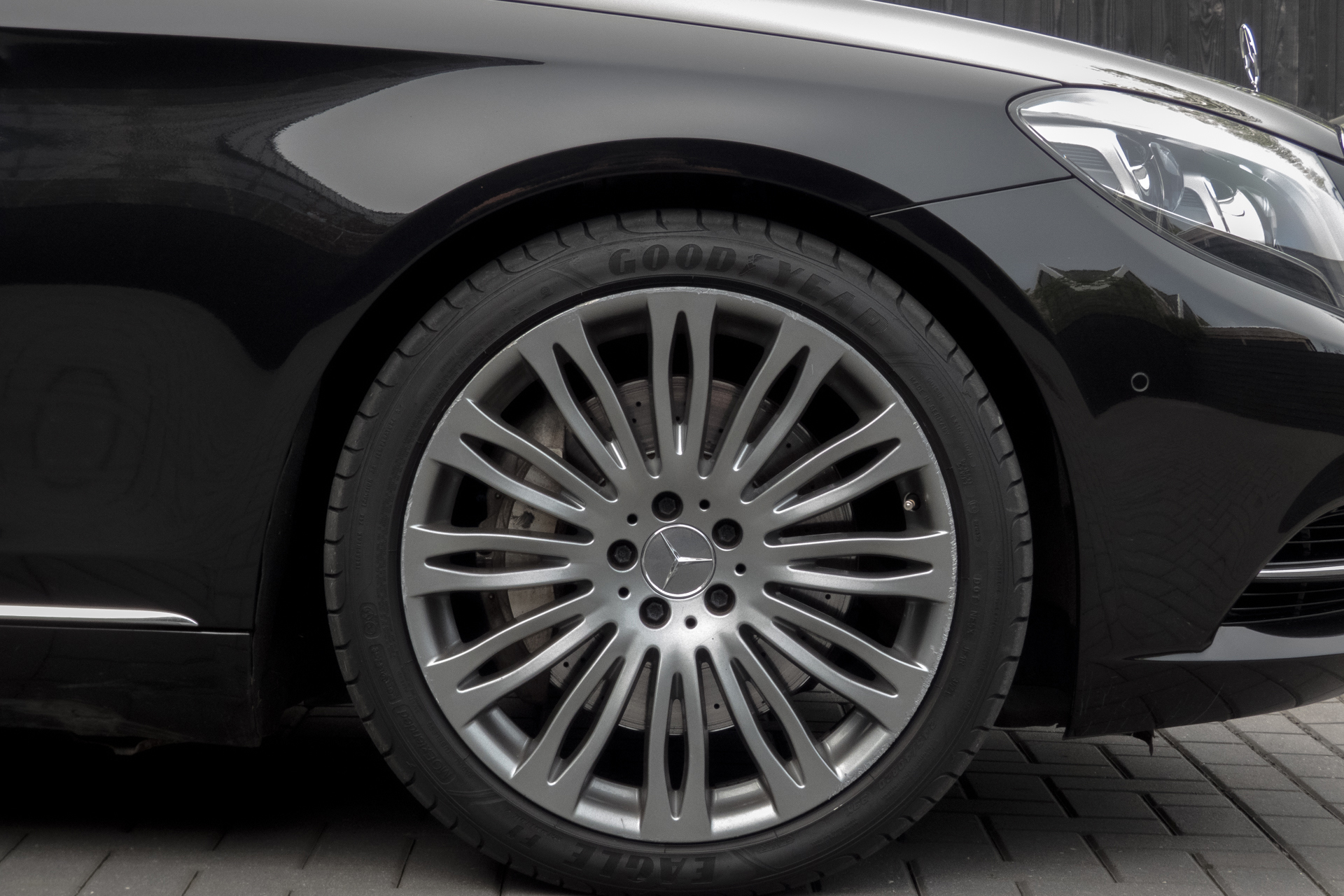 Foto van Mercedes-Benz S 500 4Matic