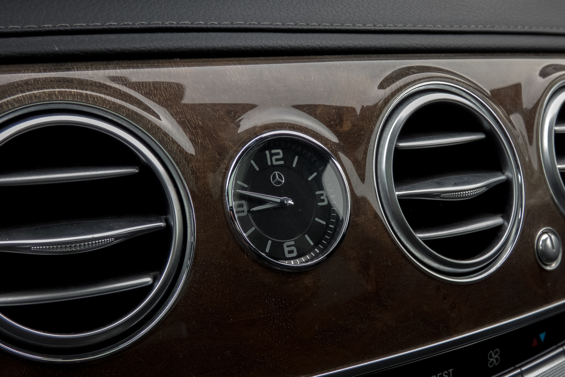 Foto van Mercedes-Benz S 500 4Matic