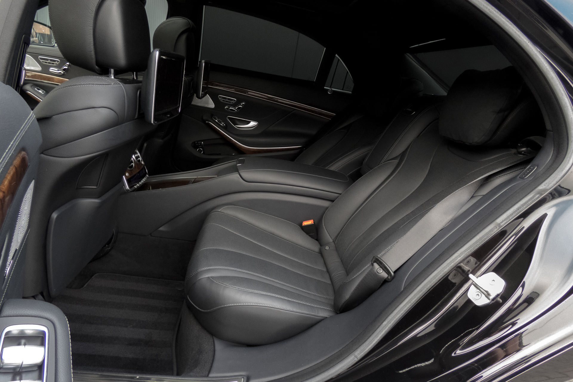 Foto van Mercedes-Benz S 500 4Matic