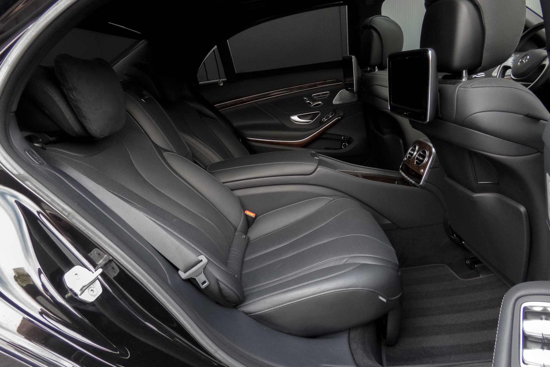 Foto van Mercedes-Benz S 500 4Matic