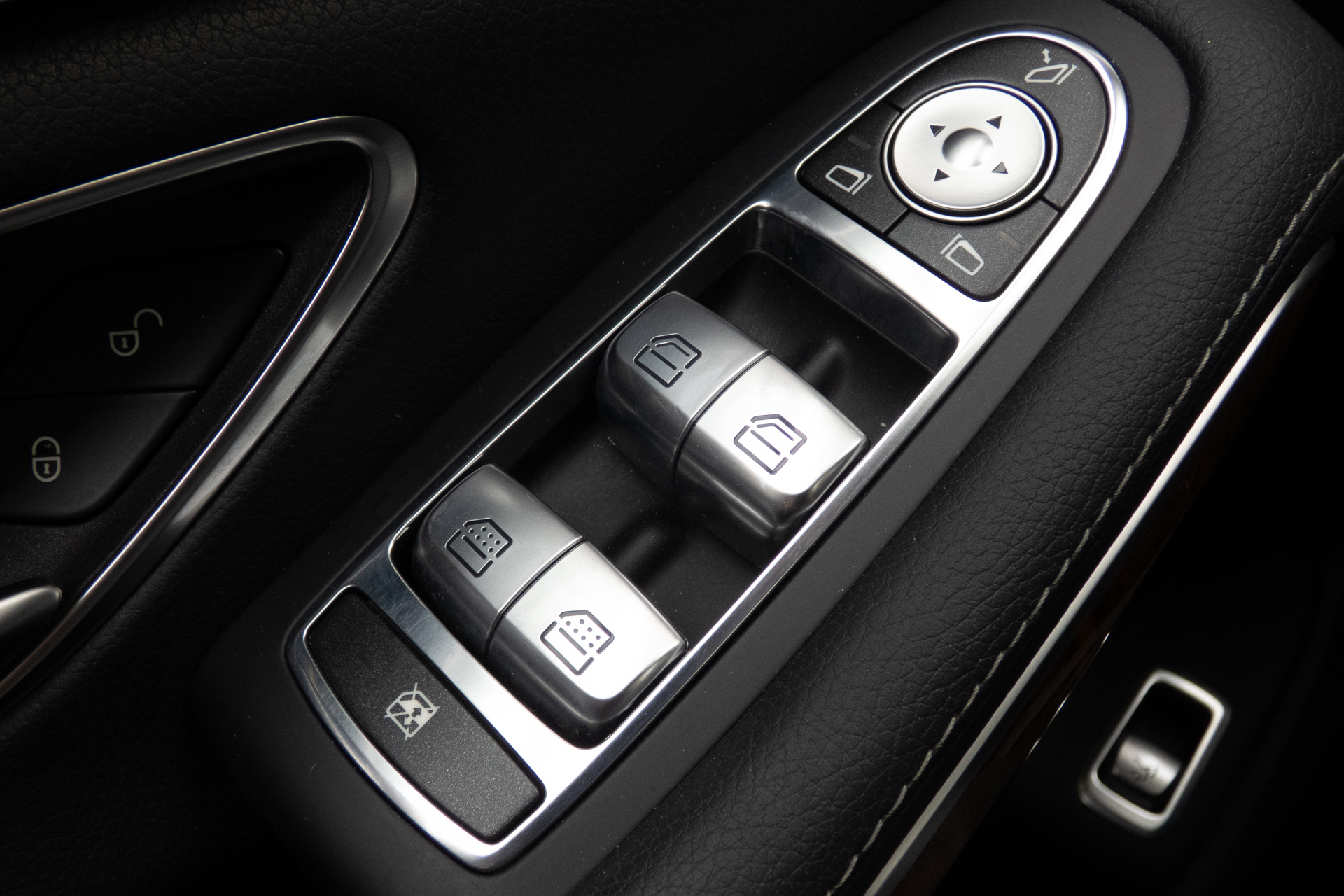 Foto van Mercedes-Benz S 500 4Matic