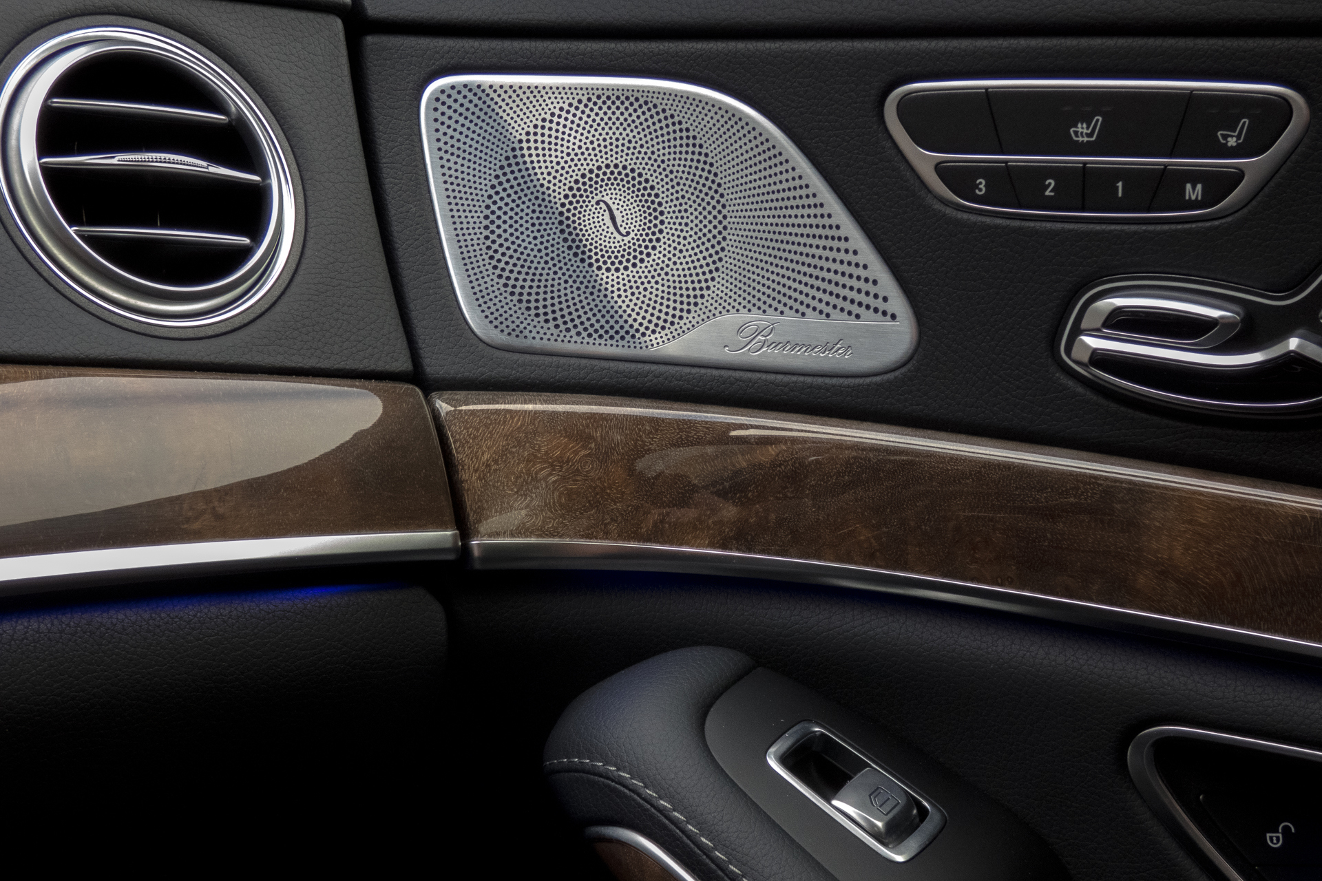 Foto van Mercedes-Benz S 500 4Matic