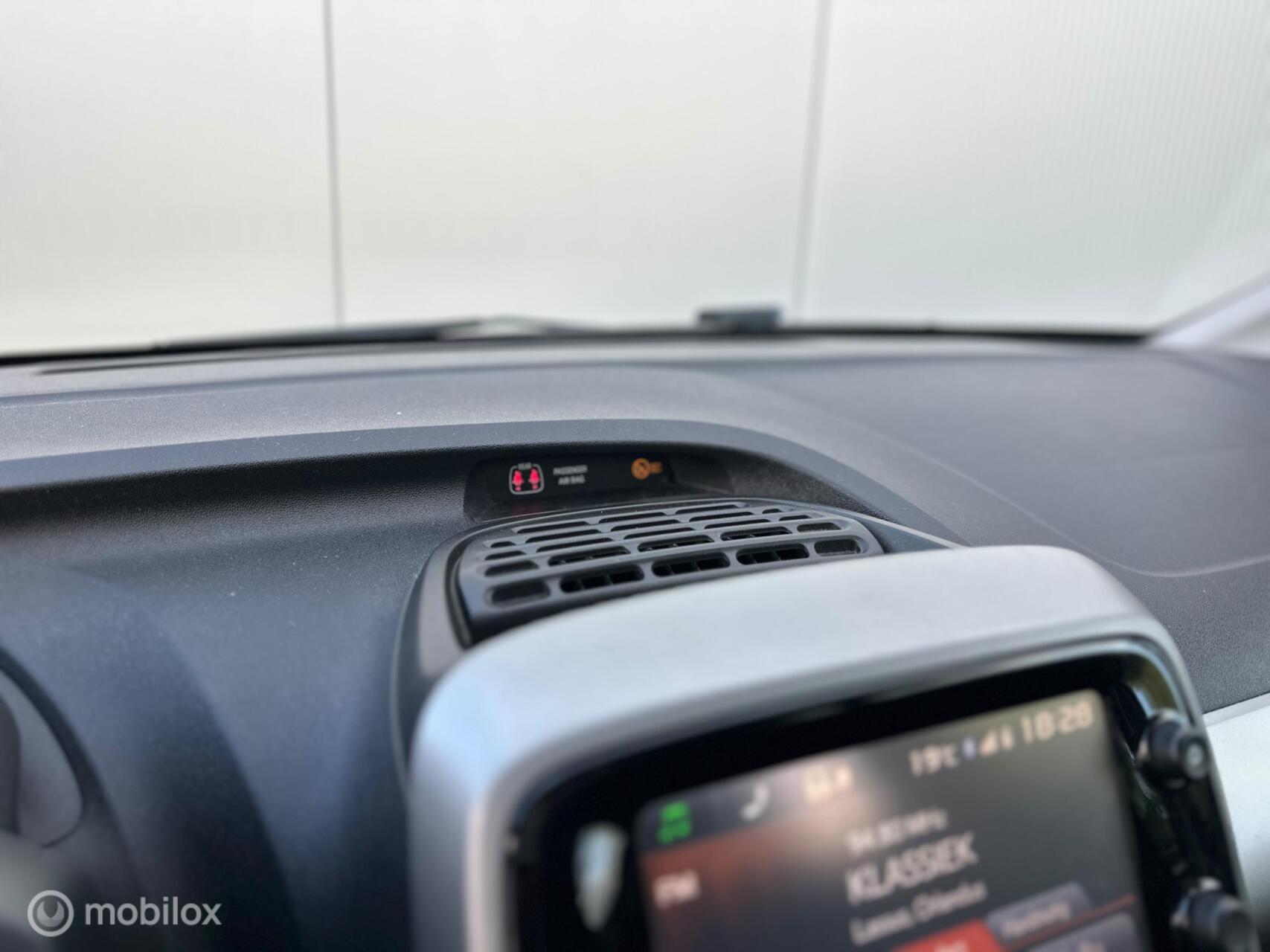 Foto van Peugeot Peugeot 108
