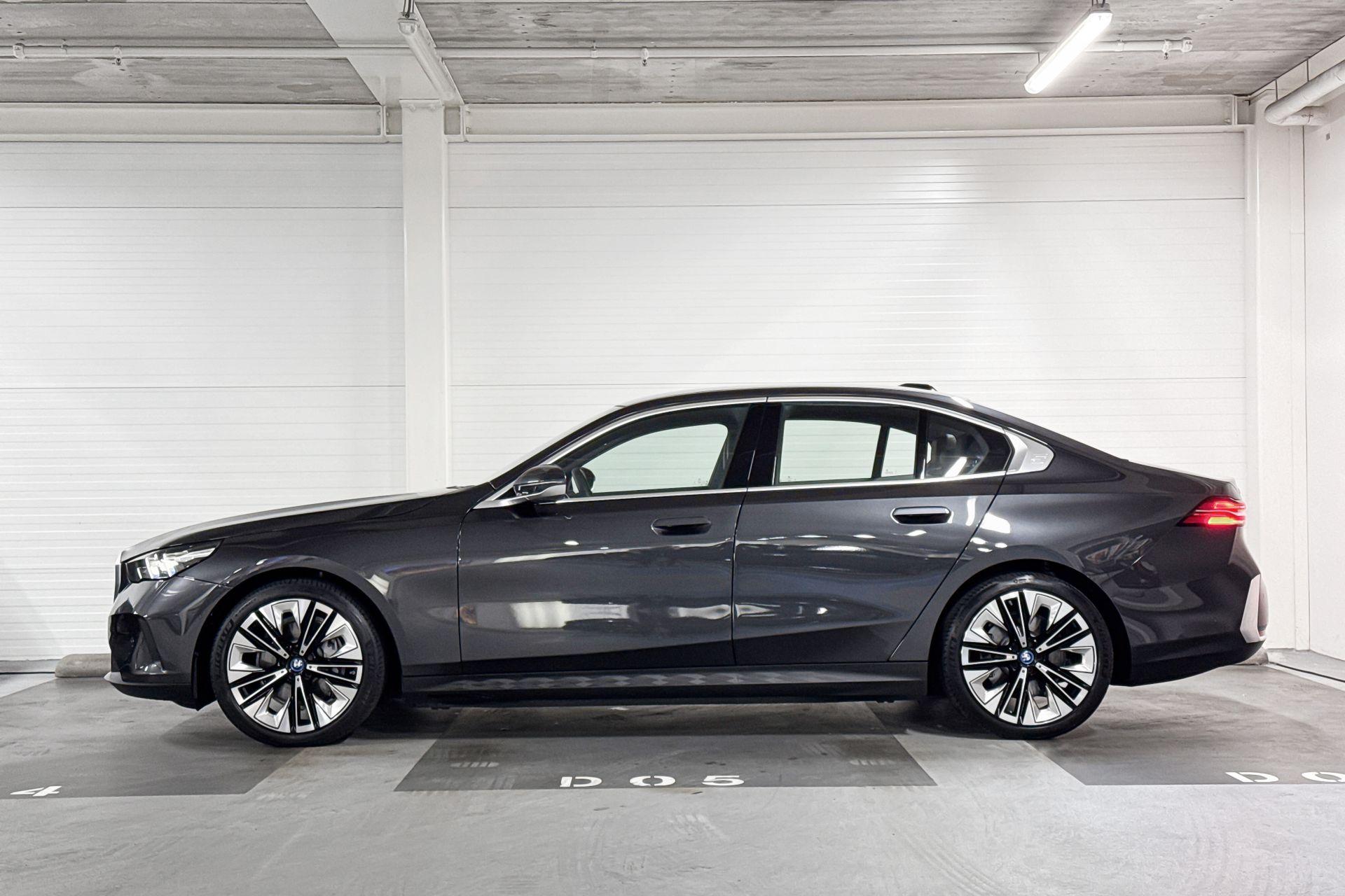 Foto van BMW I5 Edrive40