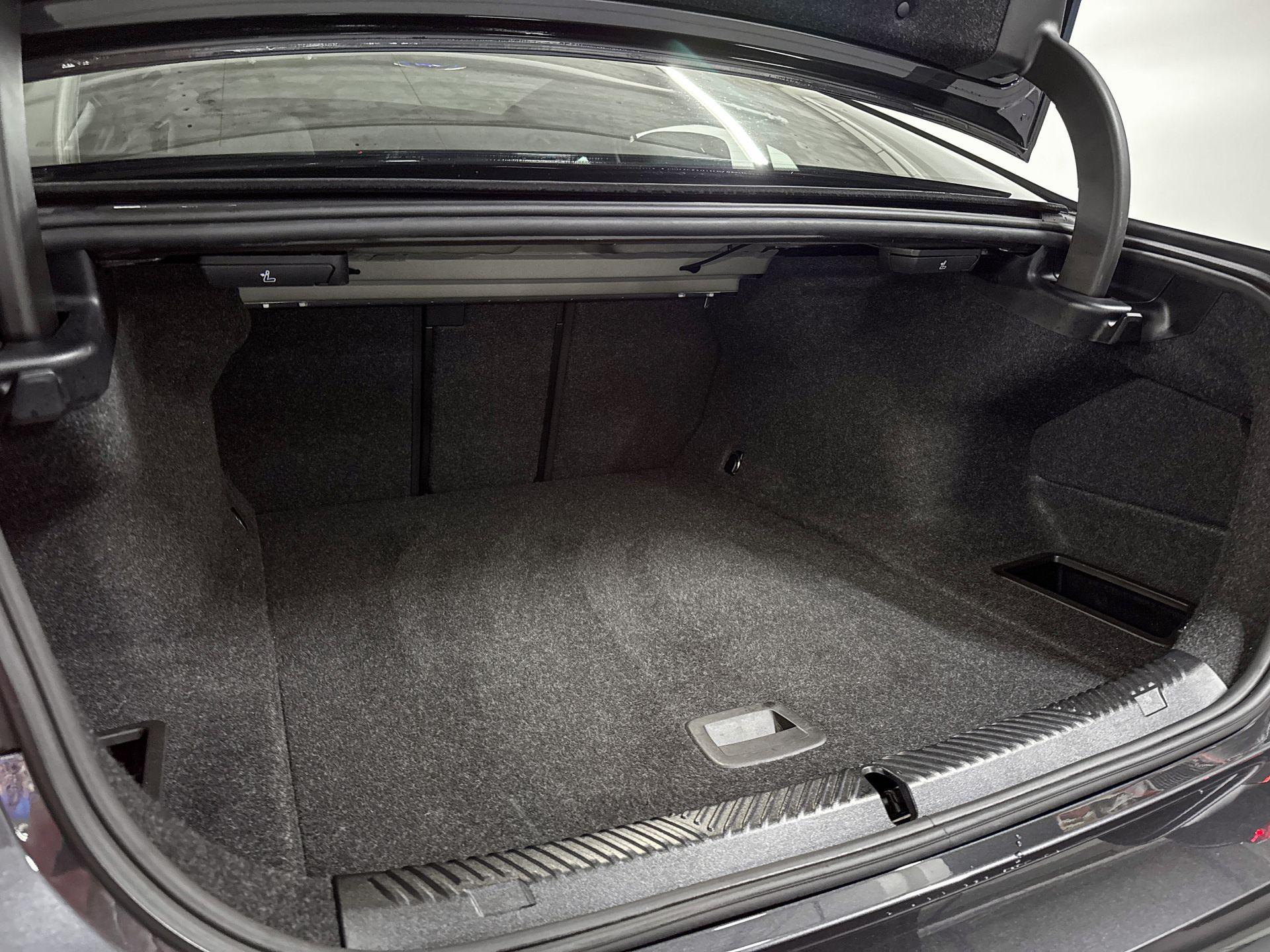 Foto van BMW I5 Edrive40