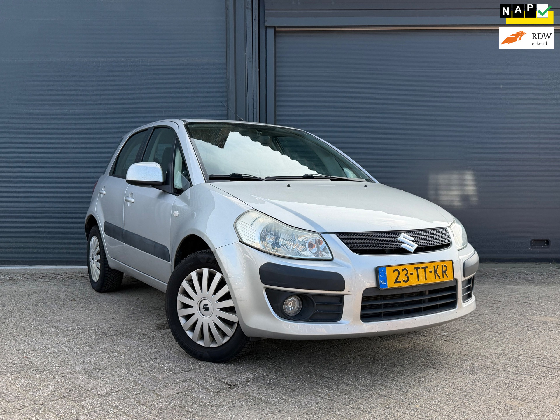 Suzuki Sx4 1.6 Comfort | Automaat | Airco | CarPlay | 2007 - voorkant
