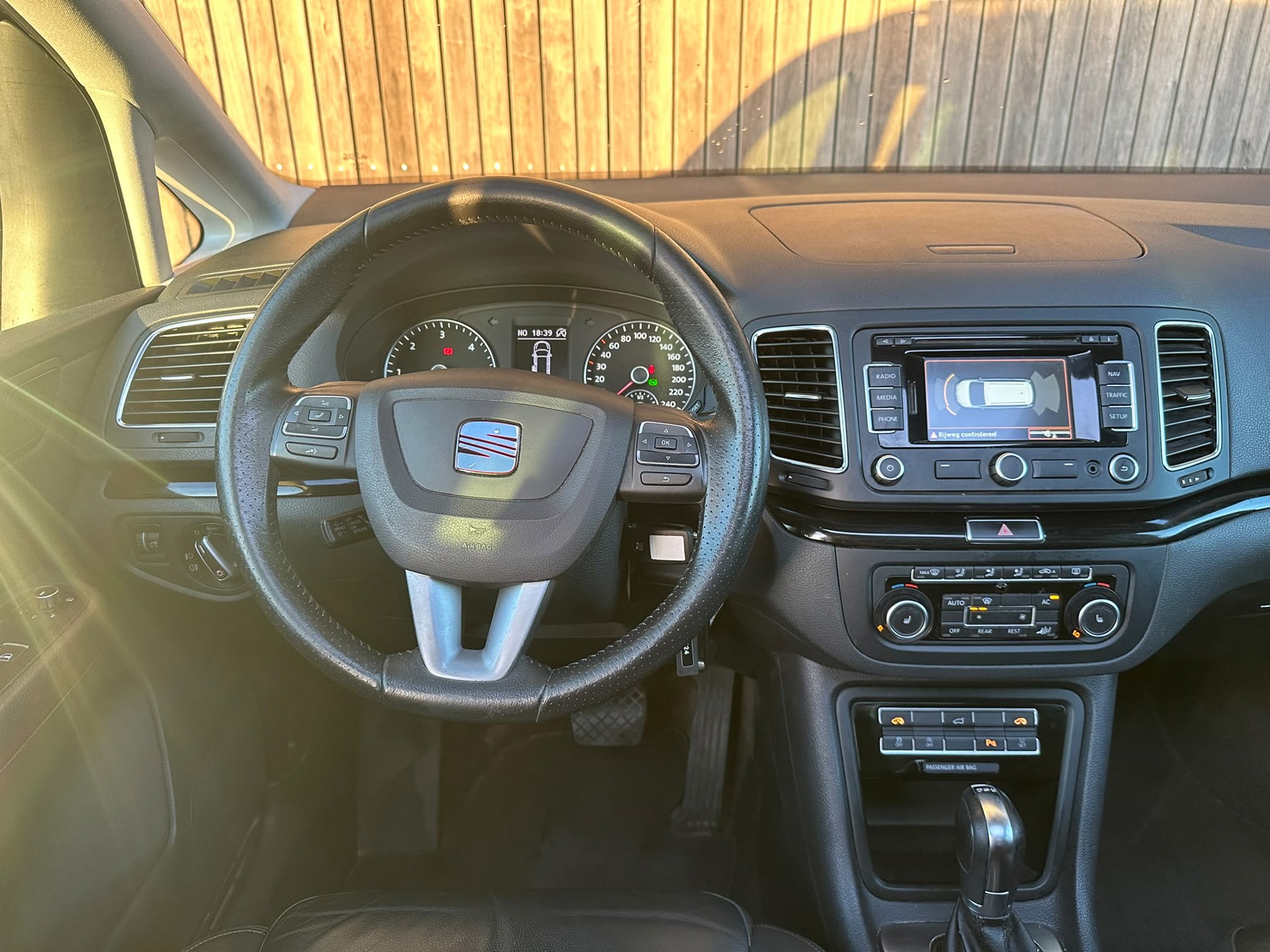 Foto van Seat Alhambra