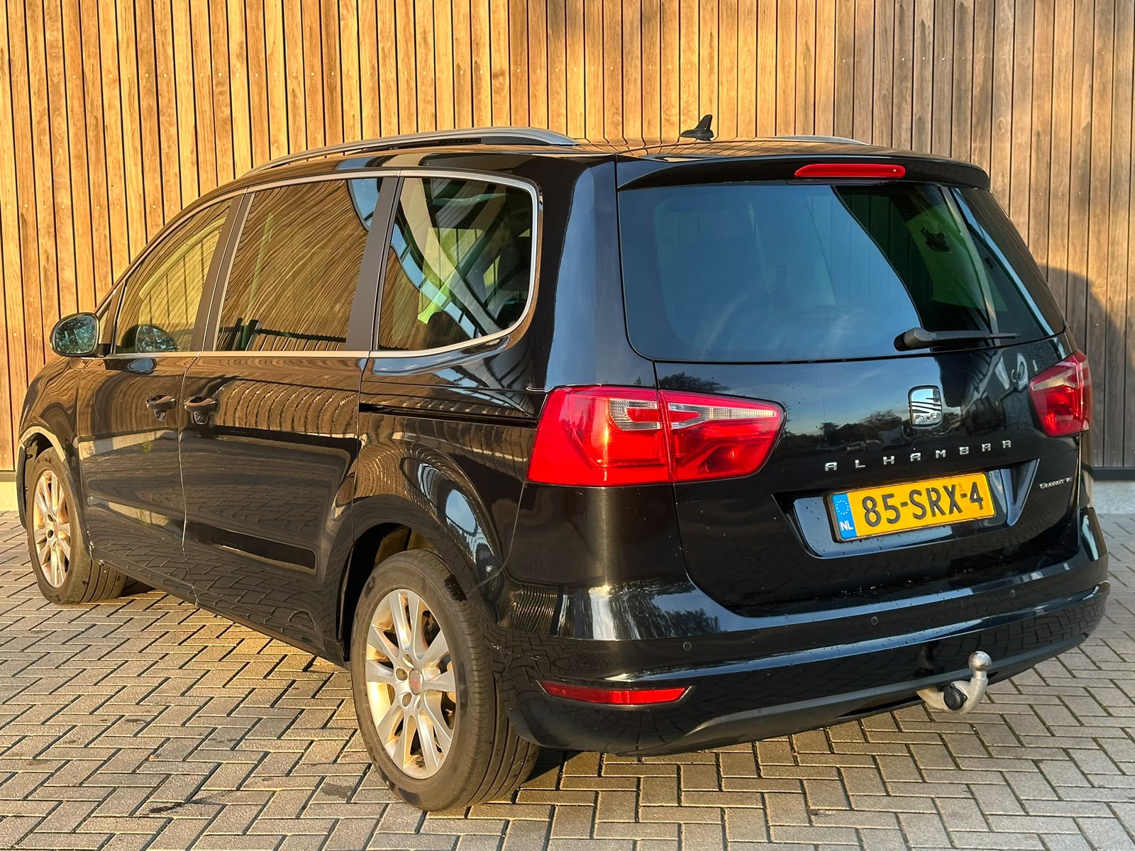 Foto van Seat Alhambra