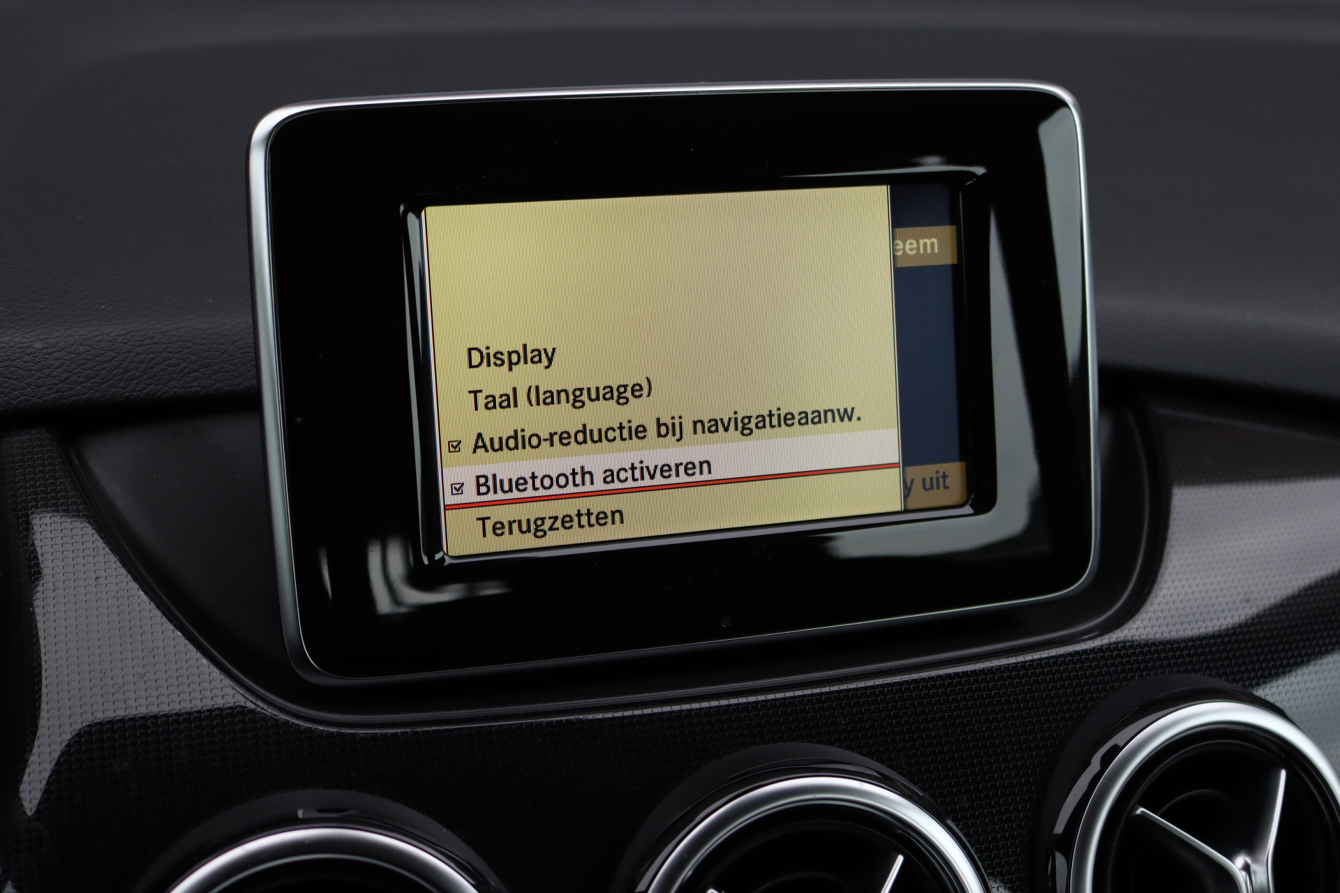 Foto van Mercedes-Benz B 180