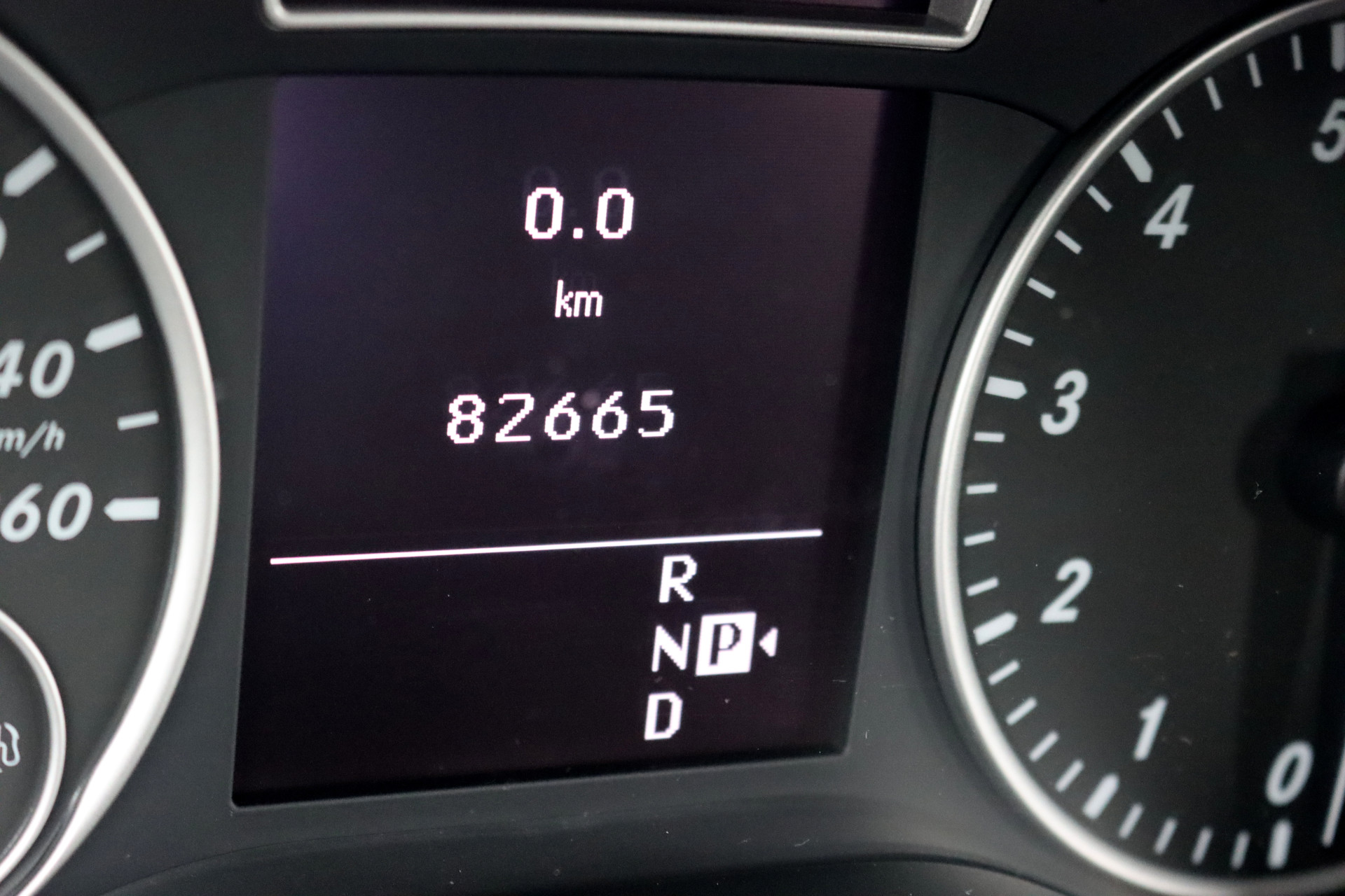 Foto van Mercedes-Benz B 180