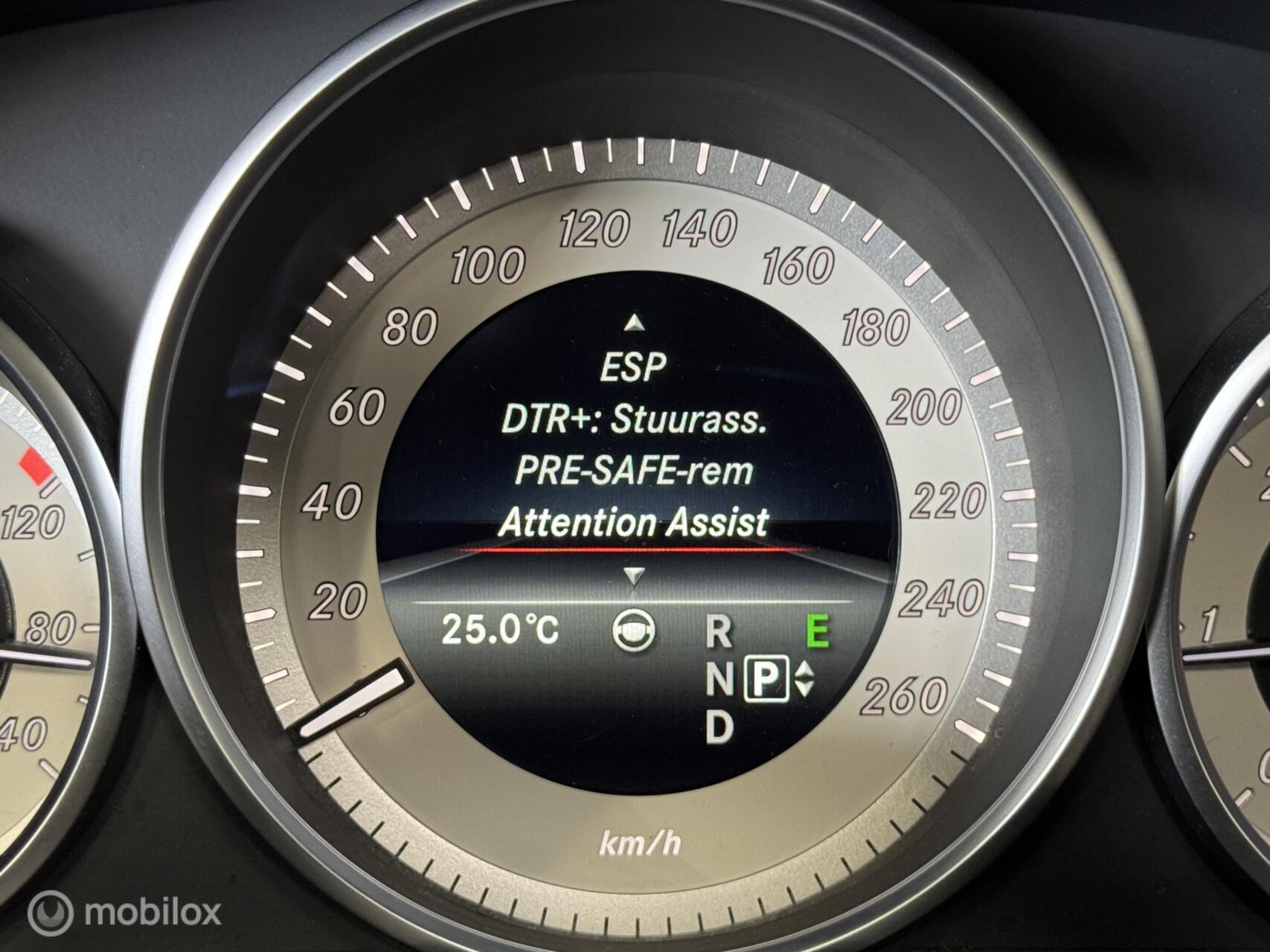 Foto van Mercedes-Benz E 220 CDI