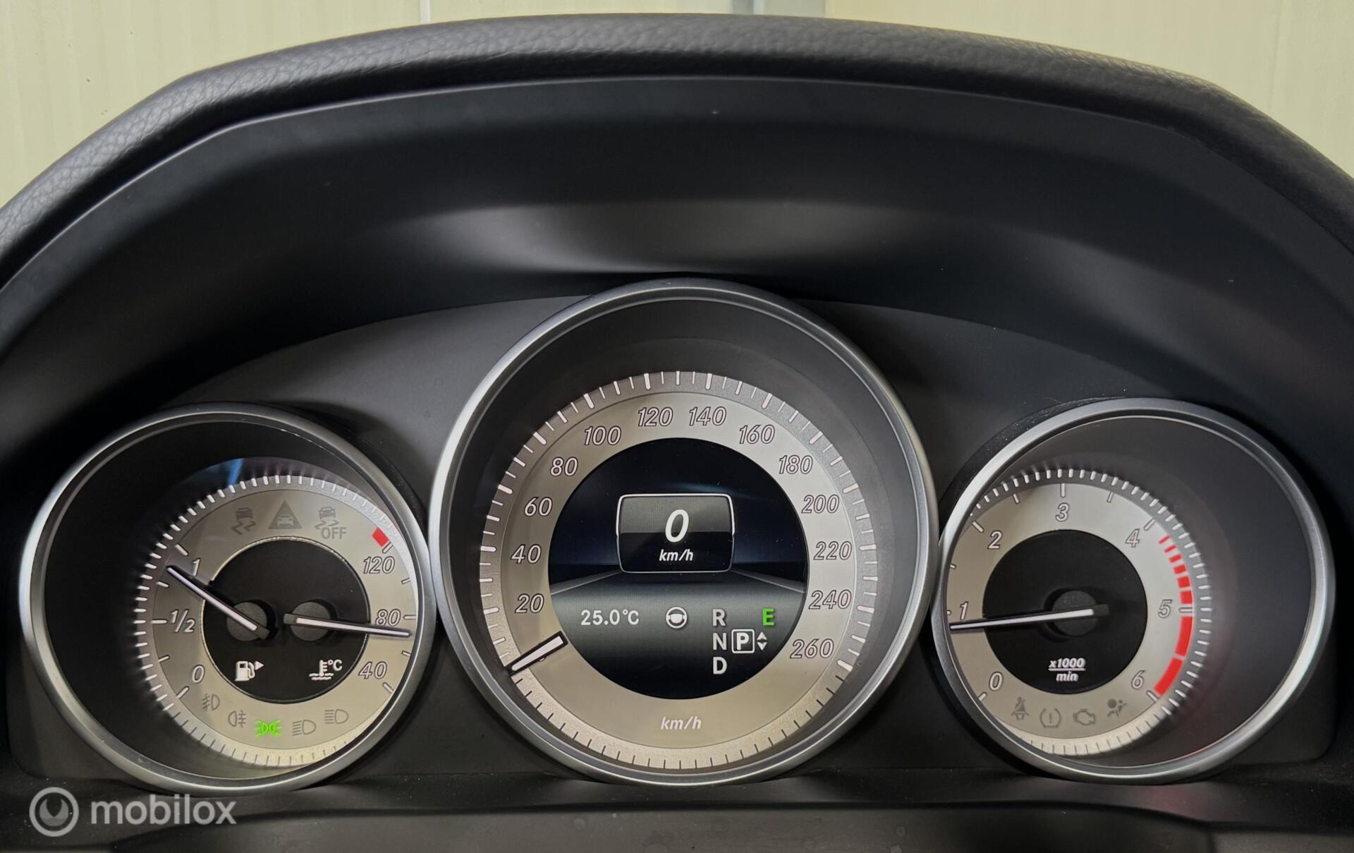 Foto van Mercedes-Benz E 220 CDI