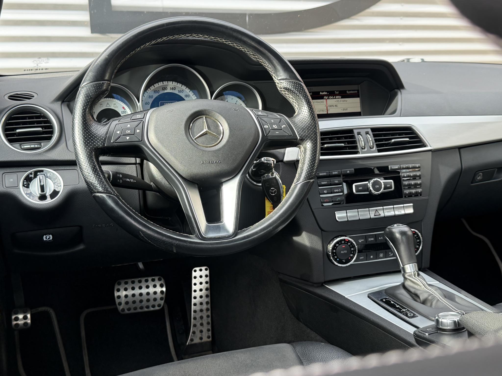 Foto van Mercedes-Benz C 180