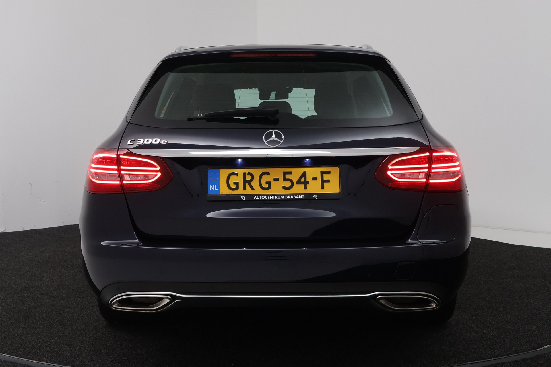 Foto van Mercedes-Benz C 300 E