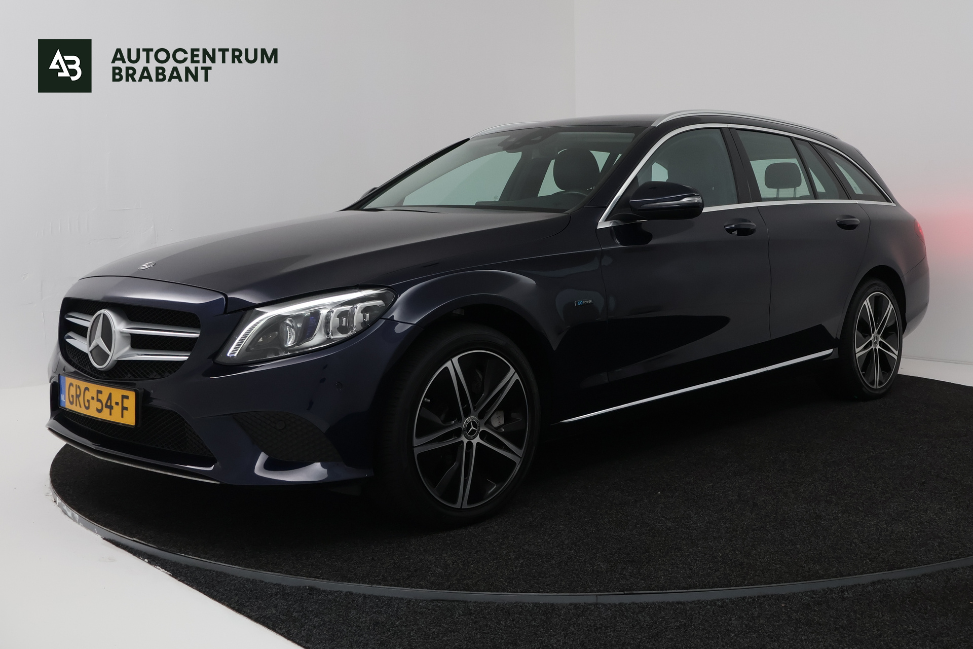 Mercedes-Benz C 300 E 300 e Premium Plus Pack (BURMEISTER, STOELVERWARMING, SFEEVERLICHTING, ELEKTR STOELEN, NAVIGATIE, PARKEERSENSOREN) 2020 - voorkant